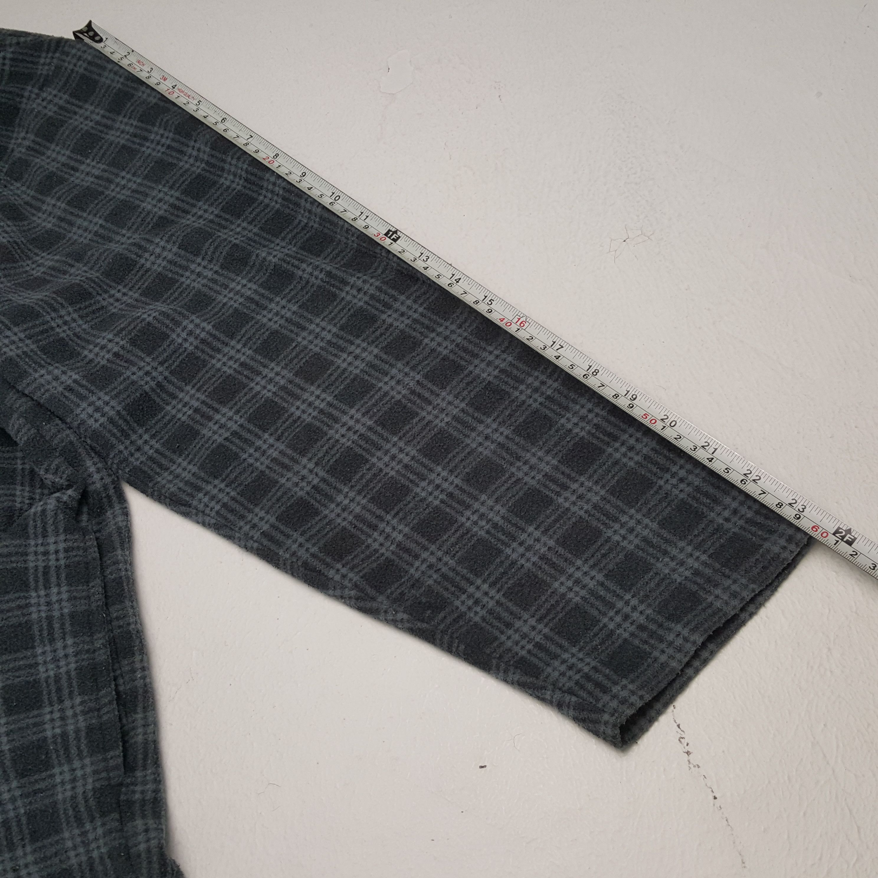 Vintage BITCH SKATEBOARDS Half Zipper Sweater Sweatshirt Size US XL / EU 56 / 4 - 5 Thumbnail