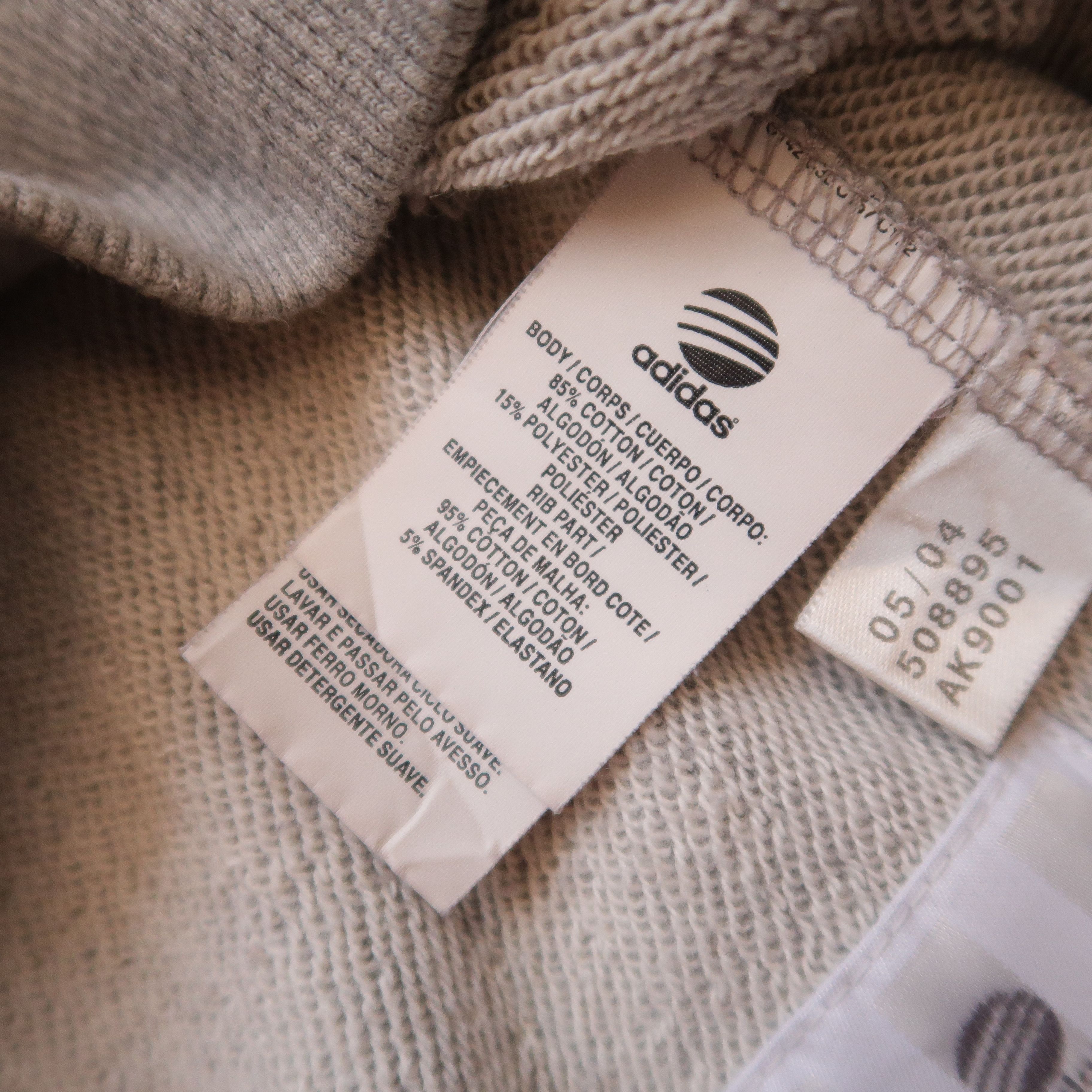 Y-3 2004 Yohji Yamamoto Y-3 Double V Heavy Sweatshirt Patchwork Size US M / EU 48-50 / 2 - 12 Thumbnail
