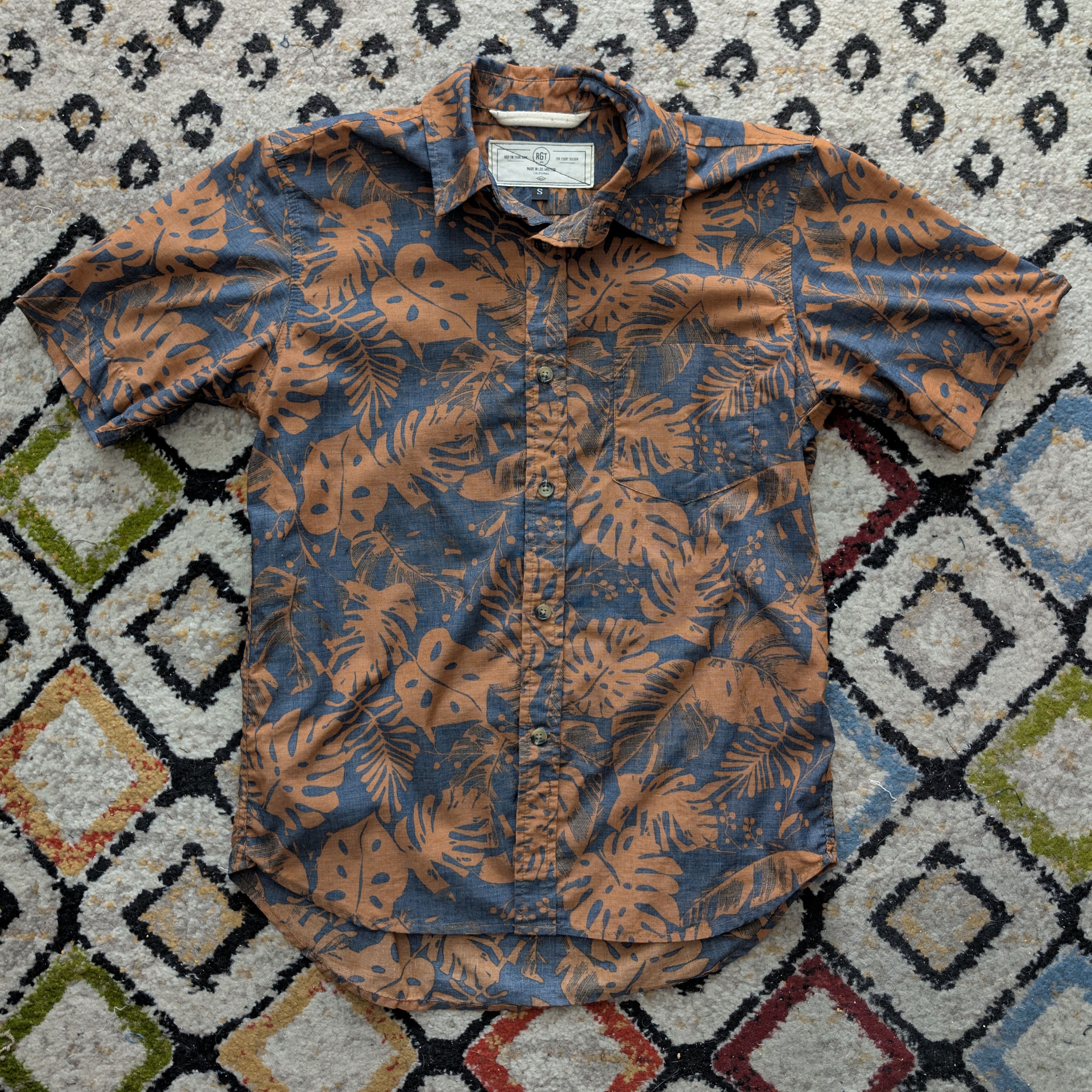 Rogue Territory Oxford Terra Cotta Monstera Floral Short Sleeve Shirt Size US S / EU 44-46 / 1 - 1 Thumbnail