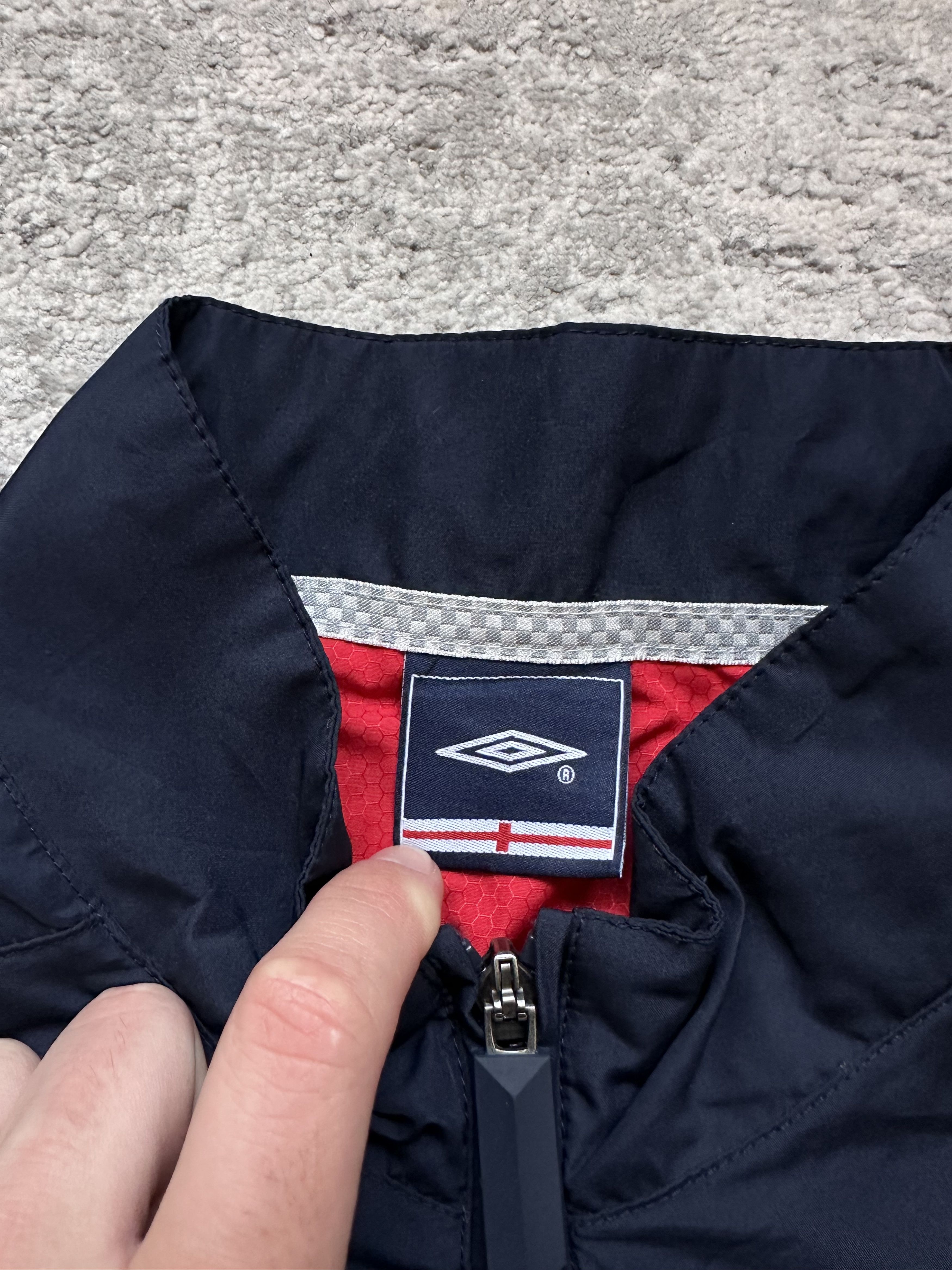 Umbro Umbro England Vintage Jacket Size US XL / EU 56 / 4 - 4 Thumbnail