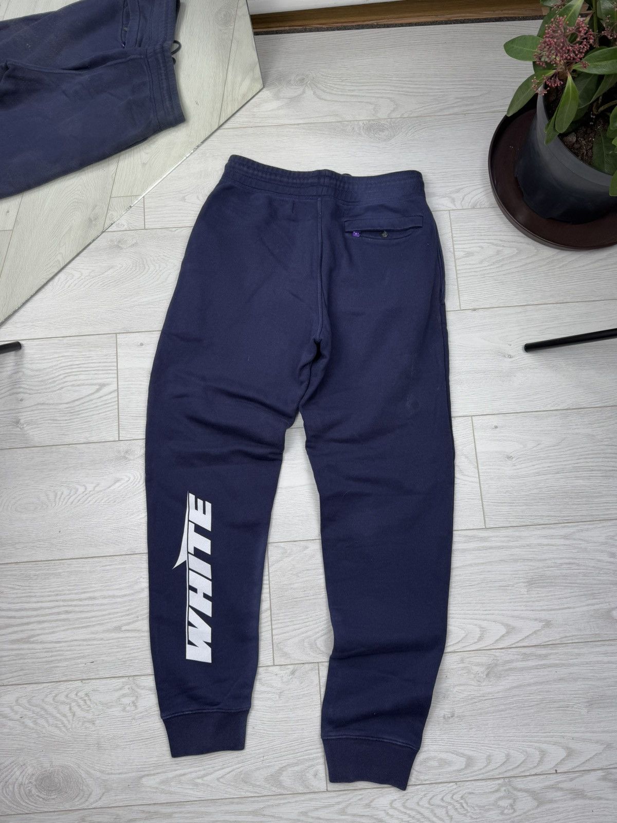Off-White Off White Blue Logo Cuffed Sweatpants Size US 31 - 8 Thumbnail