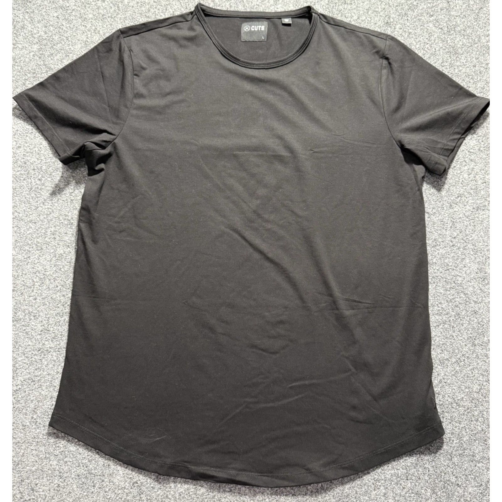 Cuts Cuts T-Shirt Mens Large Black Short Sleeve Crew Neck Regular Fit Logo 100% Cotton Knit Tee Size US L / EU 52-54 / 3 - 2 Thumbnail