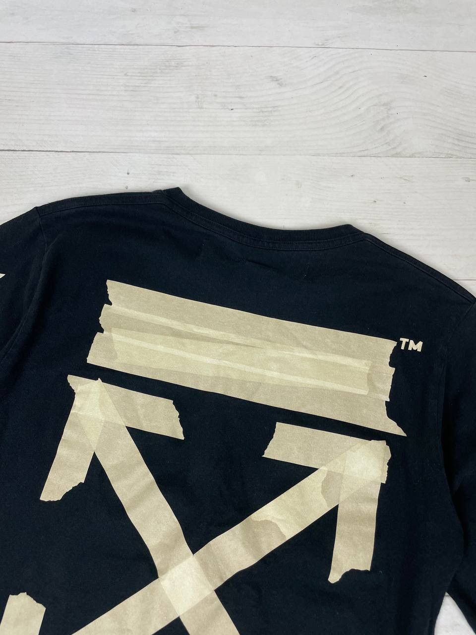 Off-White Off-White Big Logo Print Long Sleeve T-Shirt Y2K Size US S / EU 44-46 / 1 - 19 Thumbnail