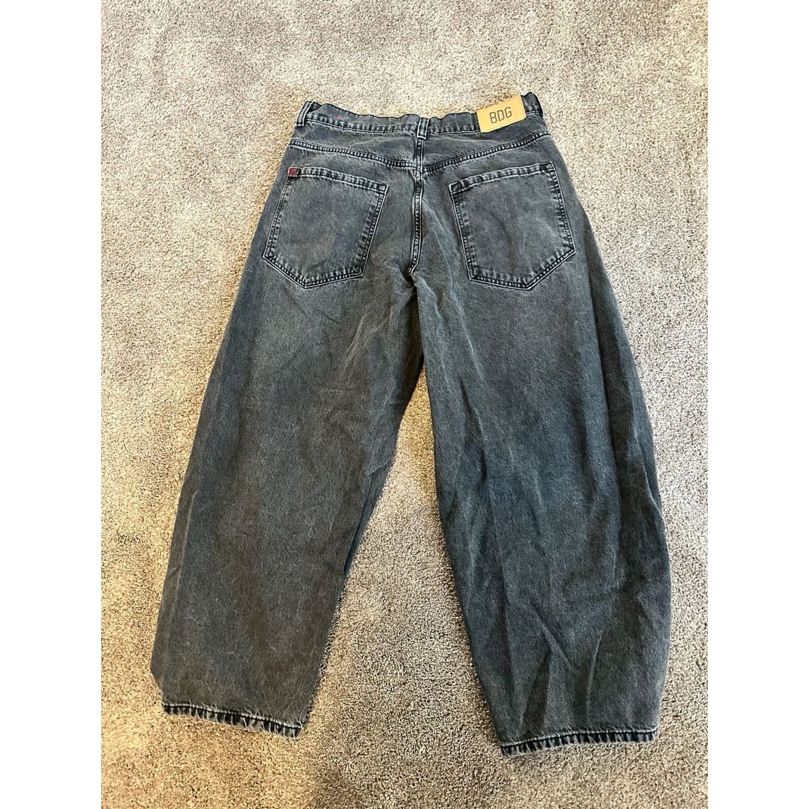 Bdg BDG Rih Mid-Rise Balloon Baggy Jeans Washed Black Size 31 Size 31" - 9 Thumbnail