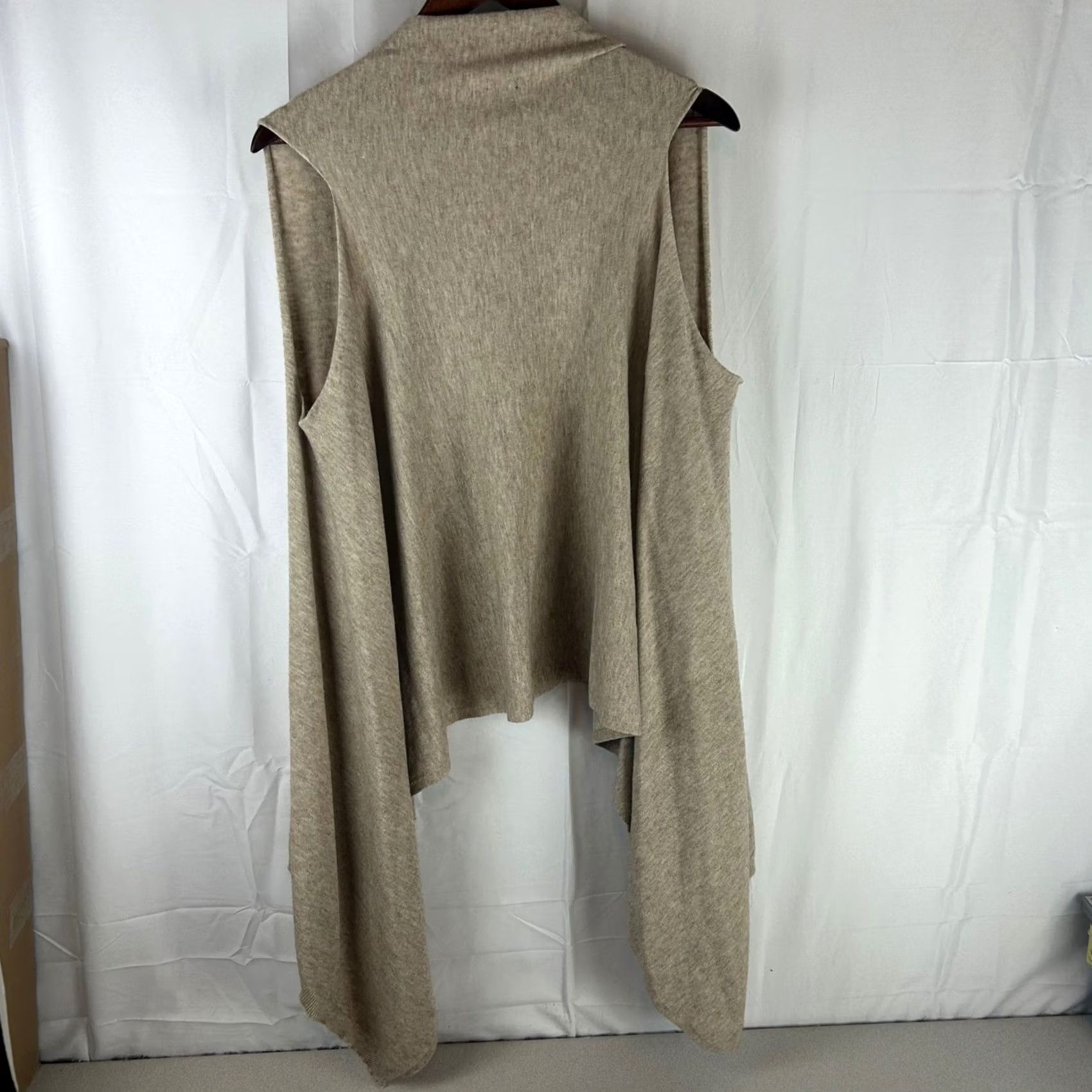 Vintage Roffe Accessories Vest Women One Size Tan Heathered Knit Open Front Fringe Casual Boho Western Size ONE SIZE - 6 Thumbnail