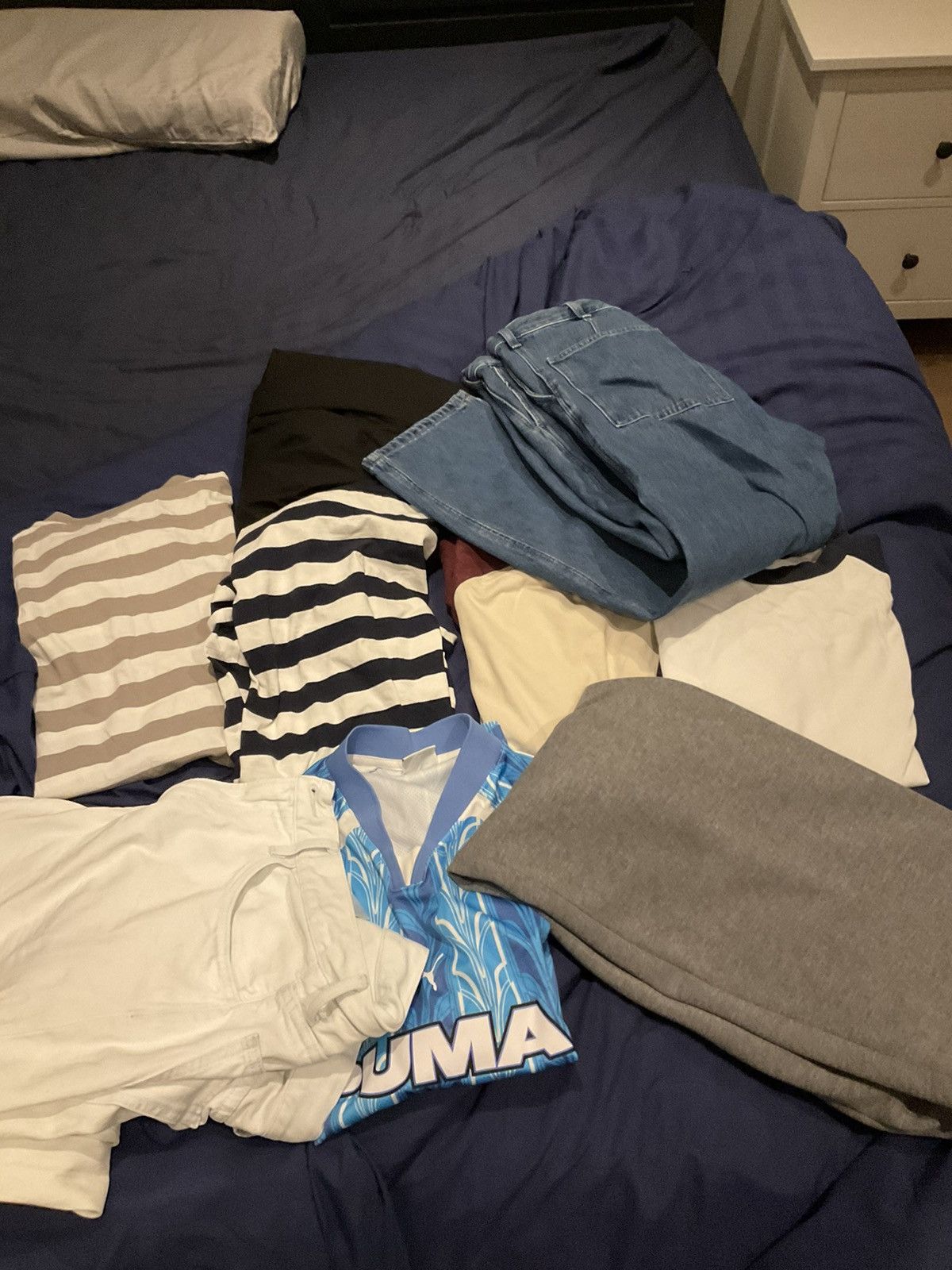 Uniqlo Uniqlo clothing bundle Size US L / EU 52-54 / 3 - 1 Thumbnail