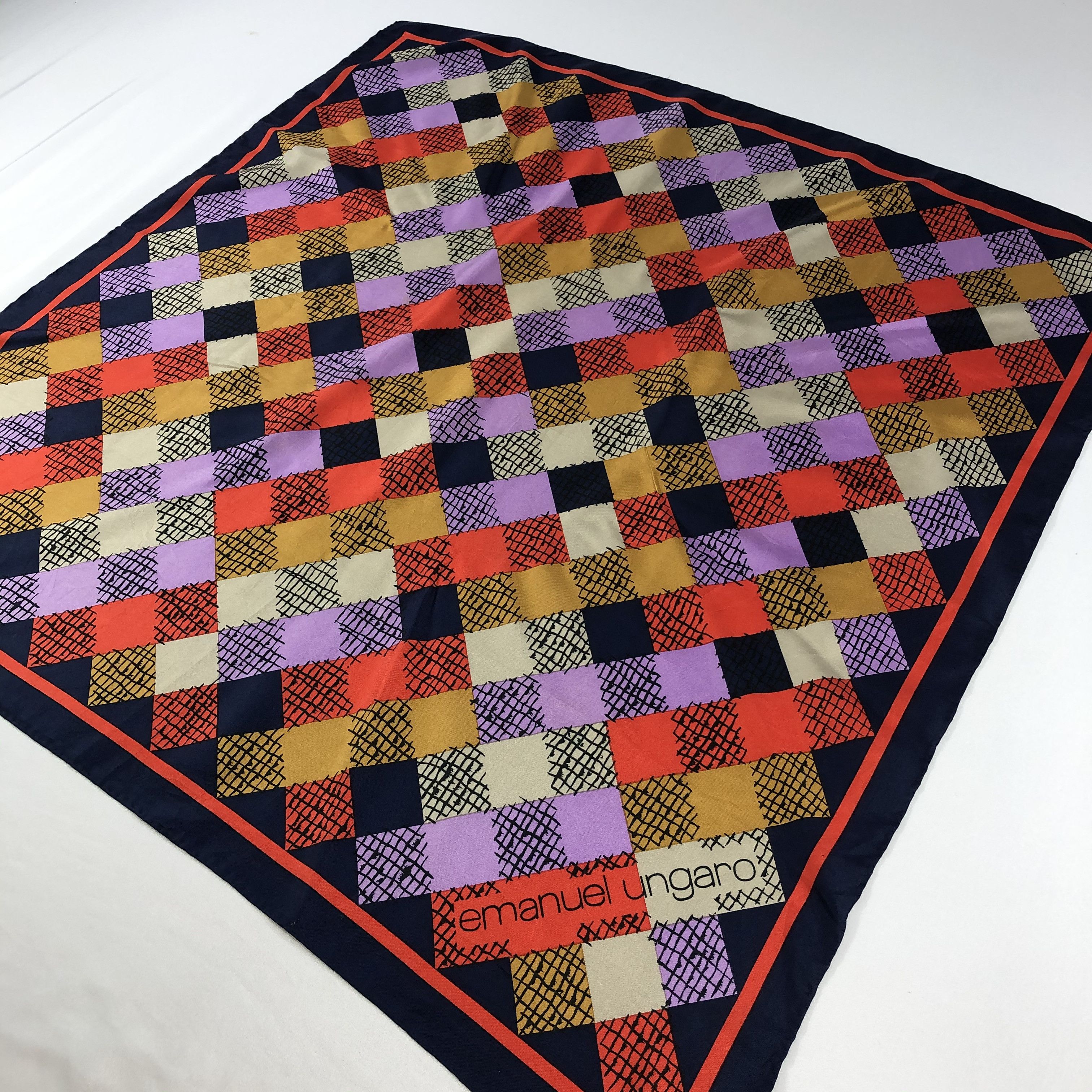 Emanuel Ungaro Vintage Emanuel Ungaro Silk Scarf M334 Size ONE SIZE - 4 Thumbnail