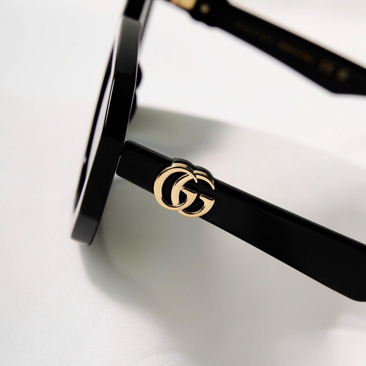 Gucci GUCCI GG1535S 001 SUNGLASSES Size ONE SIZE - 3 Thumbnail