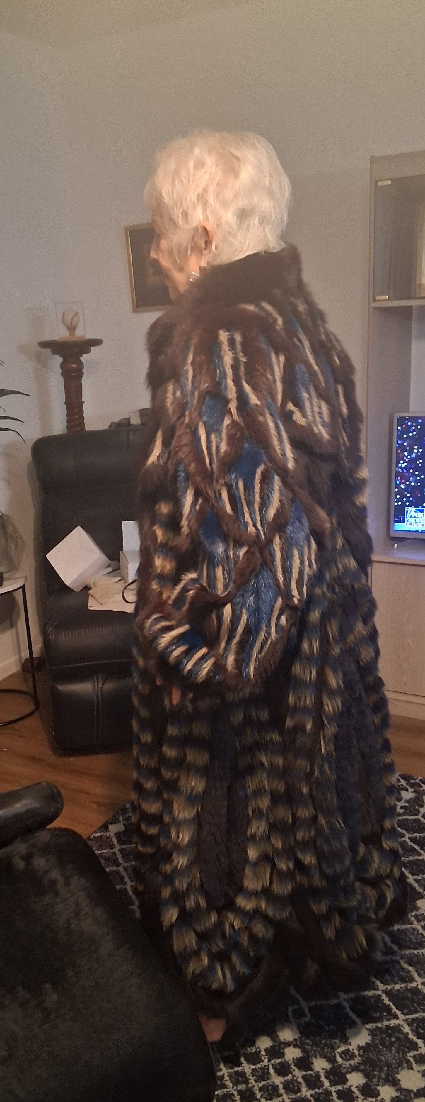 Other 1970s Grunstein Couture Mink & Raccoon Coat (70s, Finland) Size M / US 6-8 / IT 42-44 - 3 Thumbnail