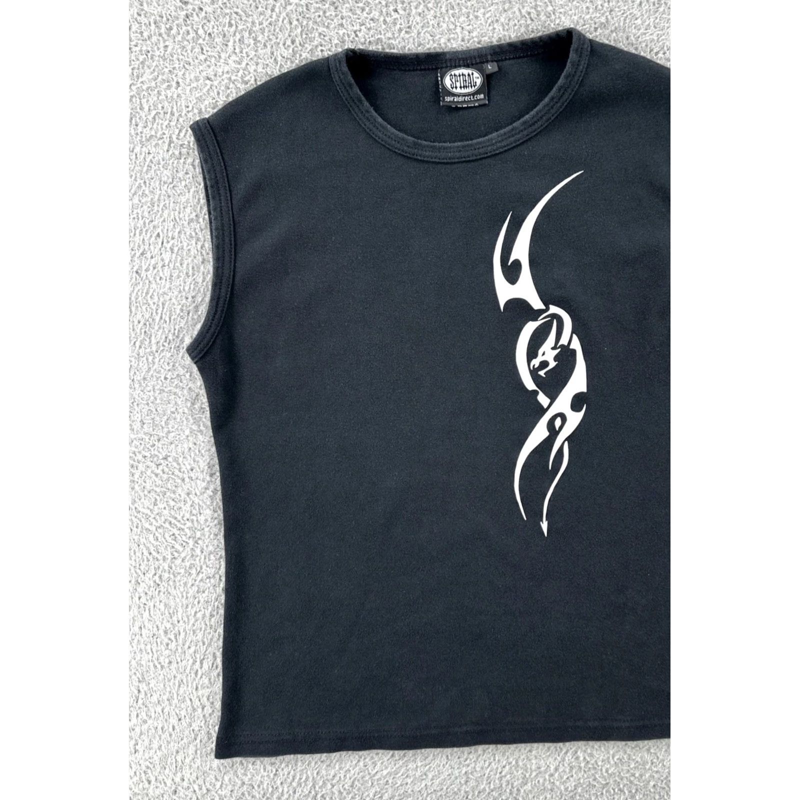 Vintage VINTAGE Spiral Direct Women’s Shirt Sleeveless Black L Crew Neck Tribal Art Y2K Tee Size L / US 10 / IT 46 - 3 Thumbnail