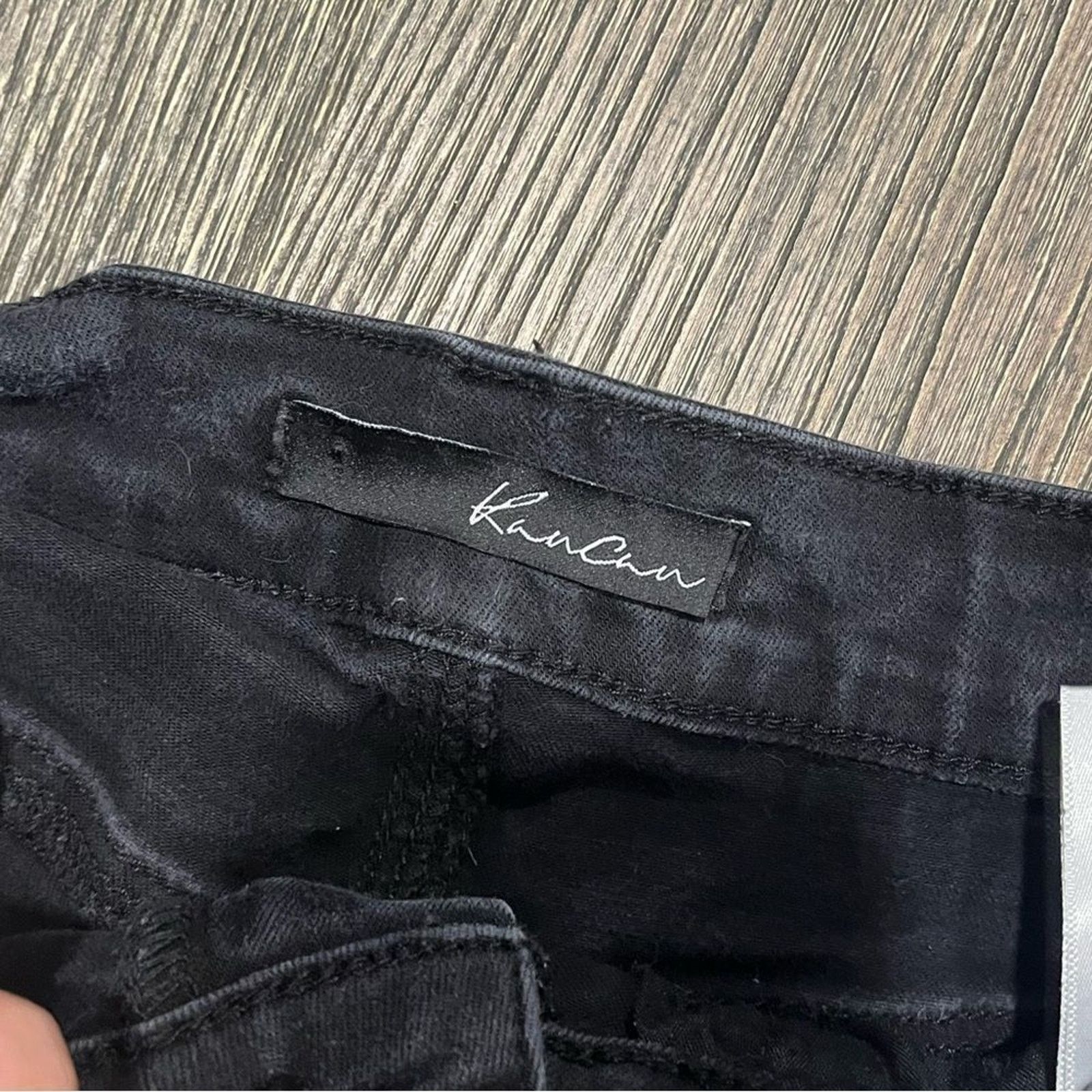Kanata Hand Knits KanCan Quennie Distressed Shorts Raw Hem Mid-Rise Size 26 Size 26" / US 2 / IT 38 - 4 Thumbnail
