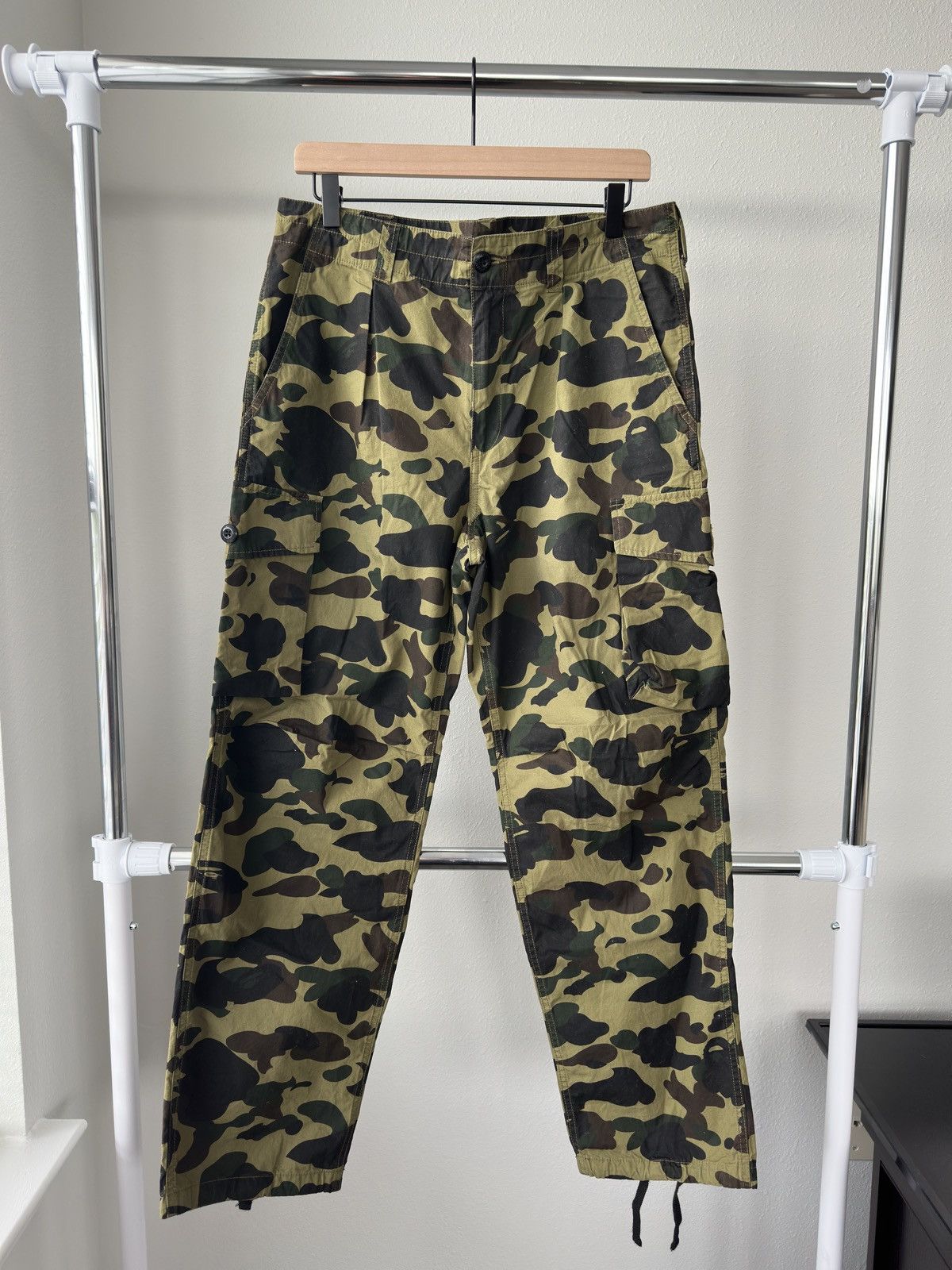 Bape BAPE Cargo Pants Green Camo Size US 32 / EU 48 - 1 Thumbnail