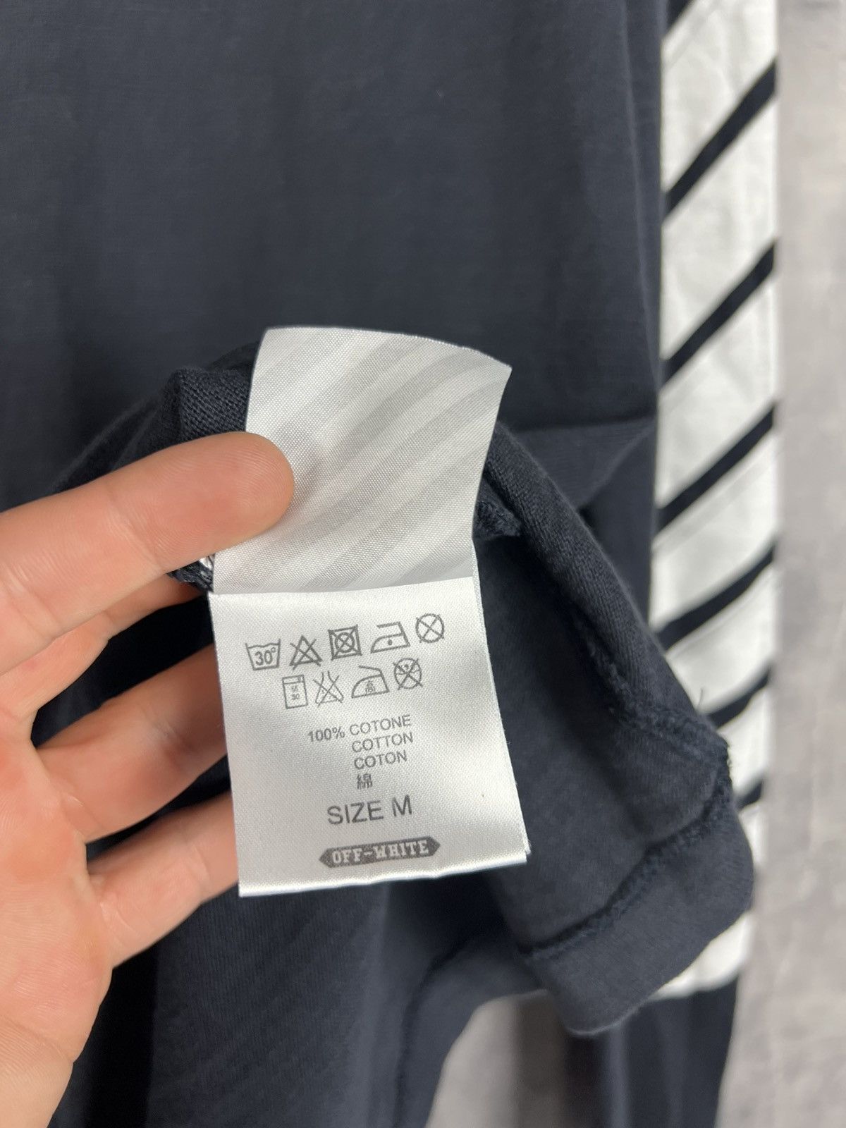 Off-White Off-White c/o Virgil Abloh 3D White Long Sleeve Size M Size US M / EU 48-50 / 2 - 10 Thumbnail
