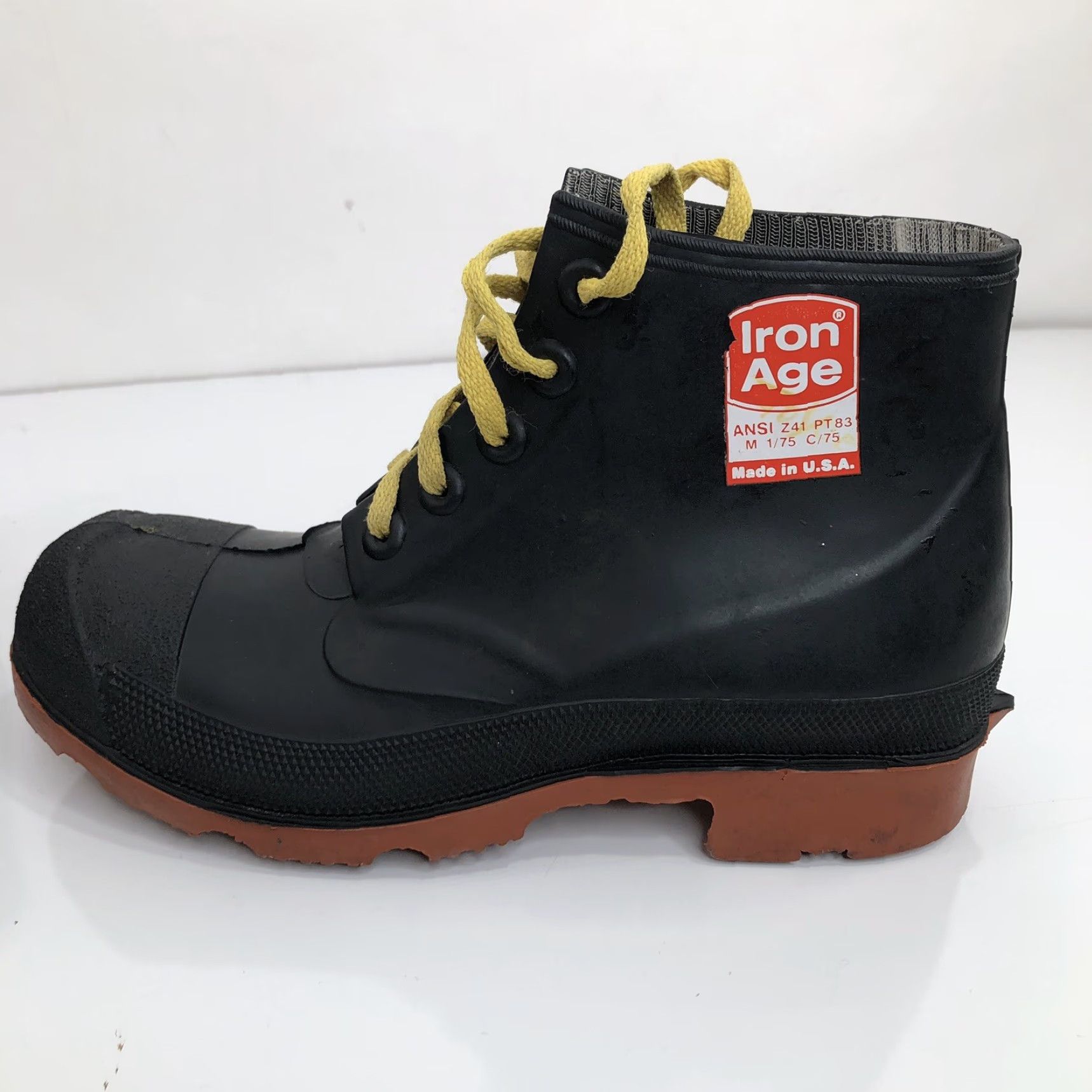 Vintage VINTAGE Iron Age Boots Mens 7 STEEL TOE Waterproof Rubber USA Black 1981 Leather? (note: Original had Silk upper; not allowed to add info) Size US 7 / EU 40 - 4 Thumbnail