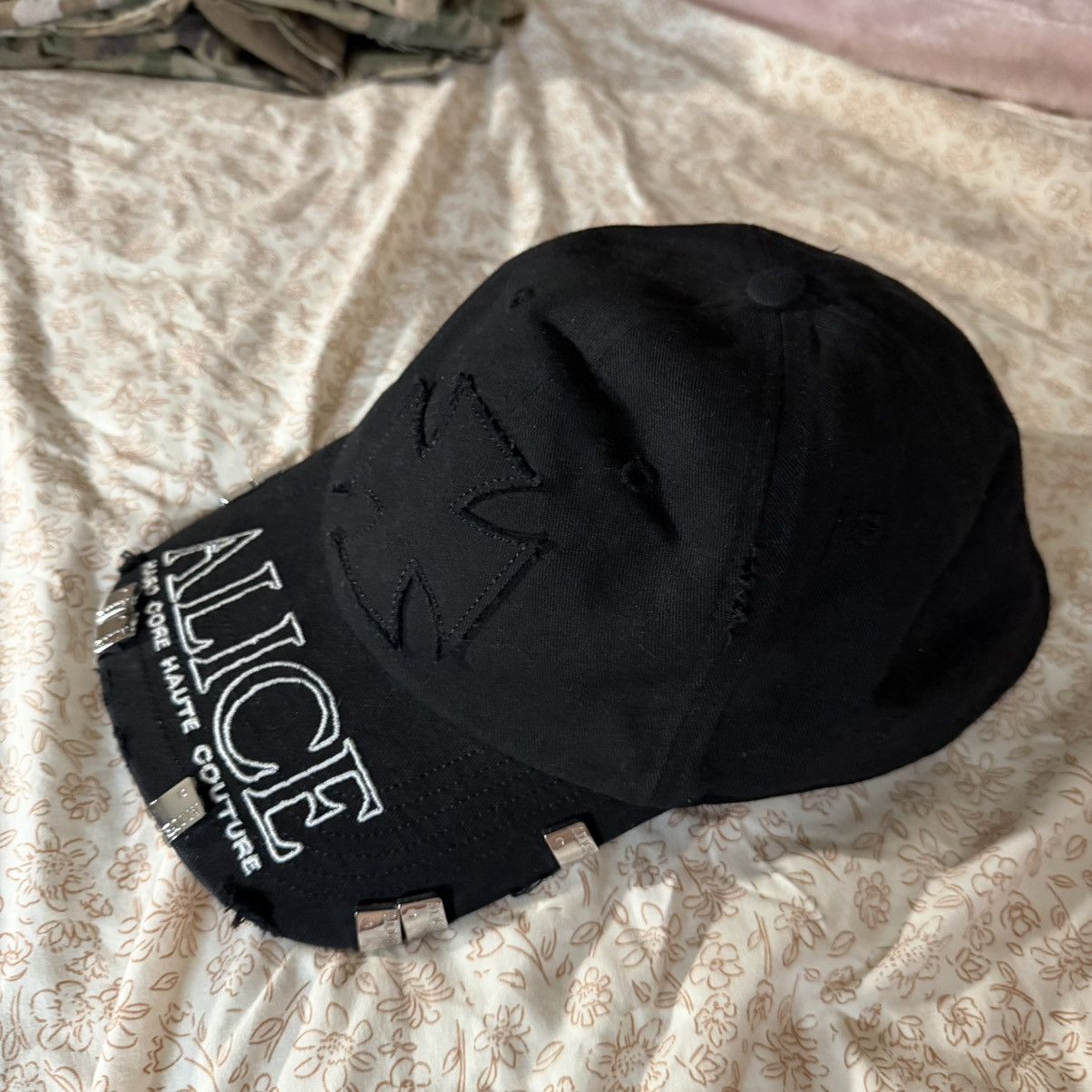Alice Hollywood Alice Hollywood NYC Pop Up Hat | Grailed