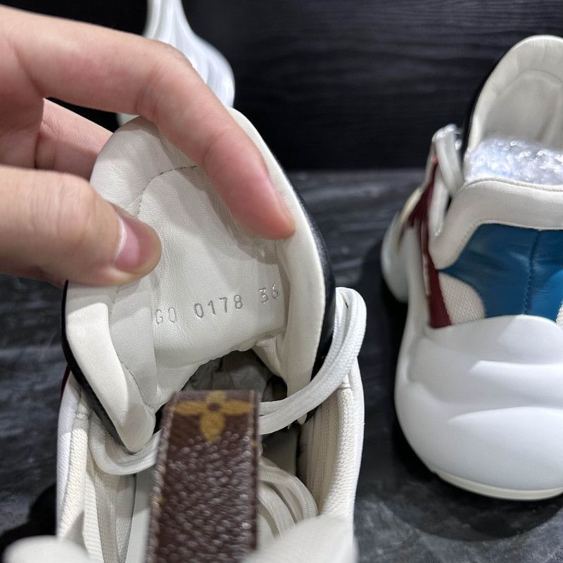 Louis Vuitton Louis Vuitton Stylish Low-Top Casual Sneakers - Size US 5.5 / EU 38 - 5 Thumbnail