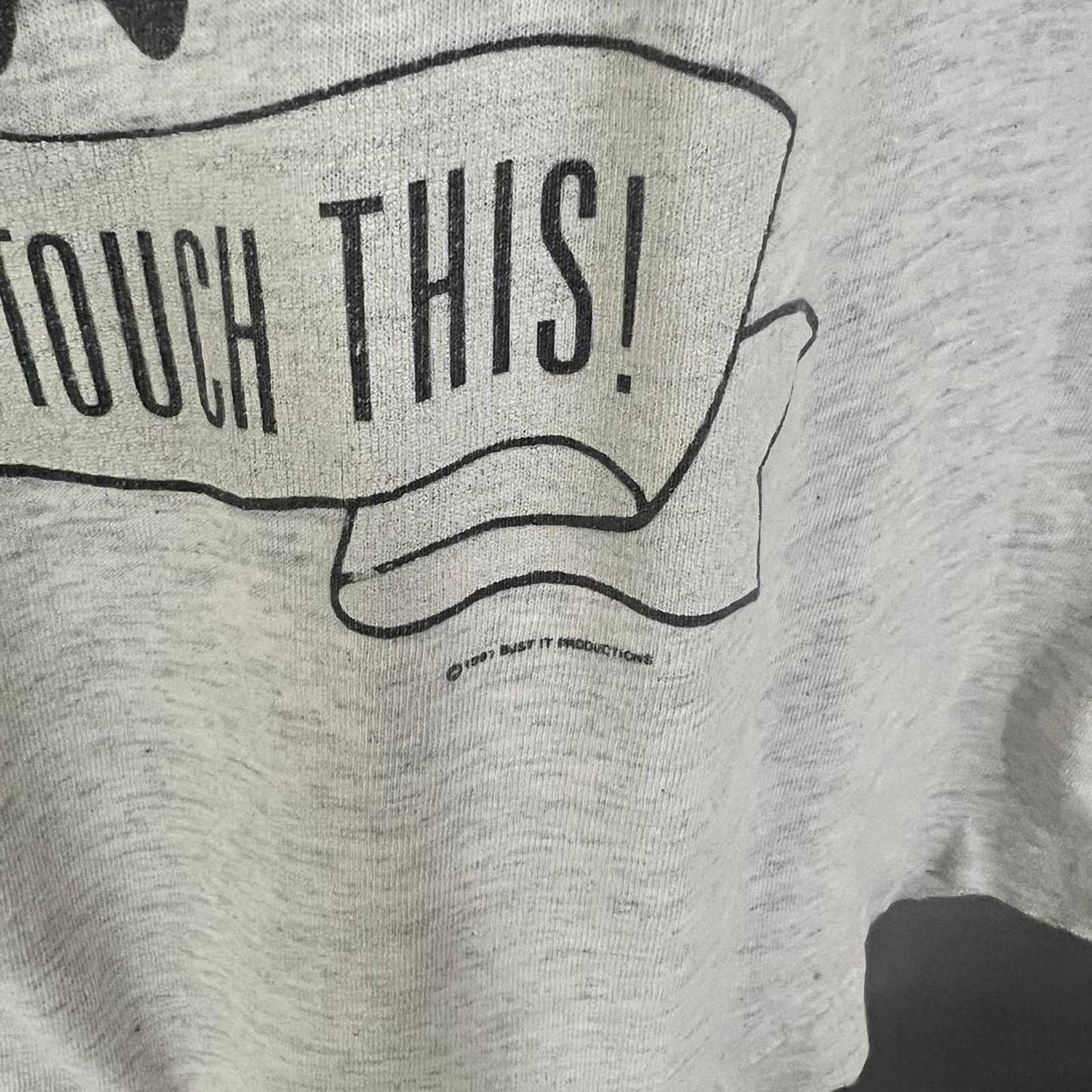 Band Tees × Vintage Vintage 1991 MC Hammer u can’t touch this shirt Fits XL Size US XL / EU 56 / 4 - 4 Thumbnail
