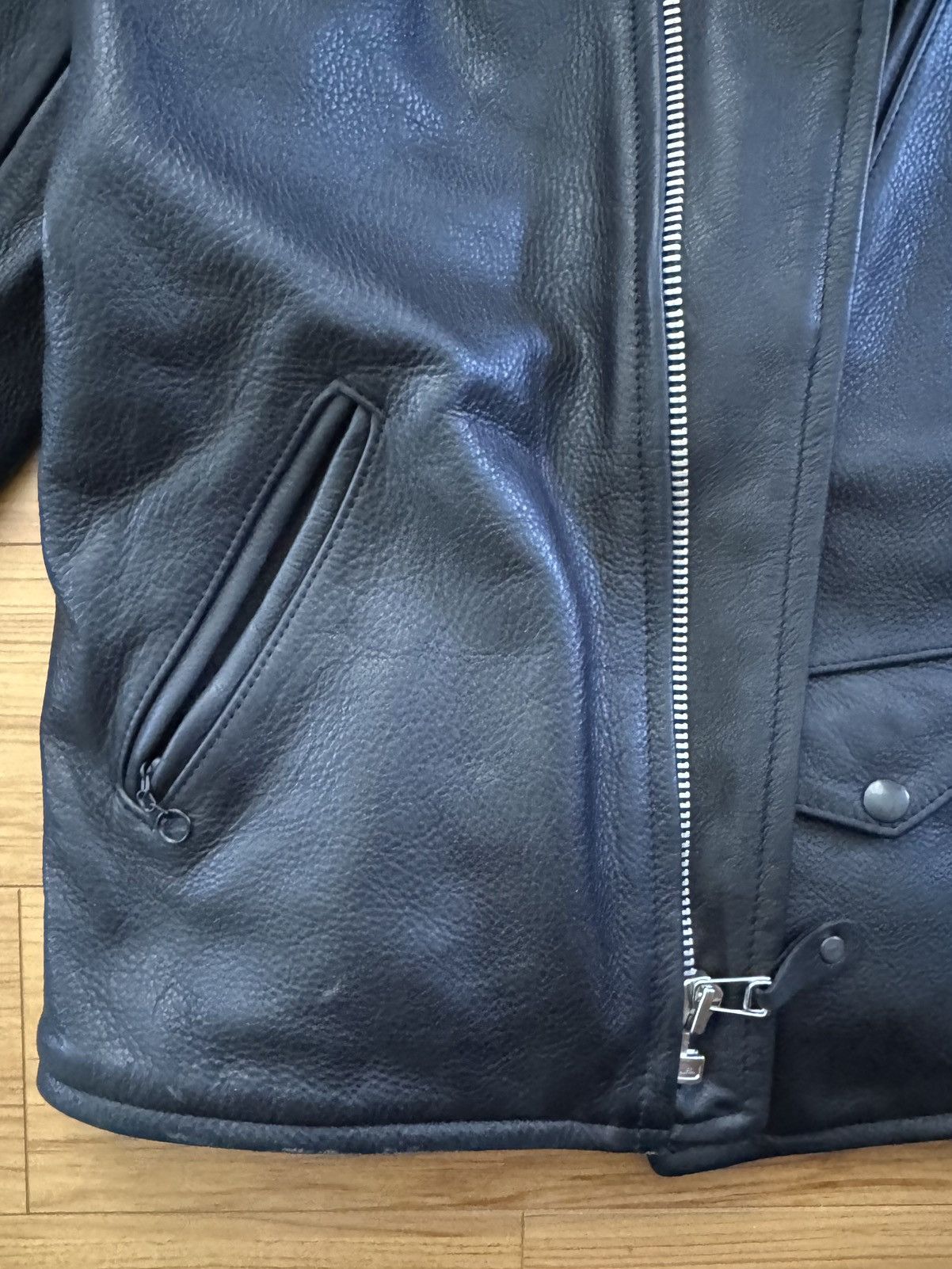 3sixteen × Schott 3Sixteen x Schott Waxy Steerhide Perfecto — Large Size US L / EU 52-54 / 3 - 8 Thumbnail
