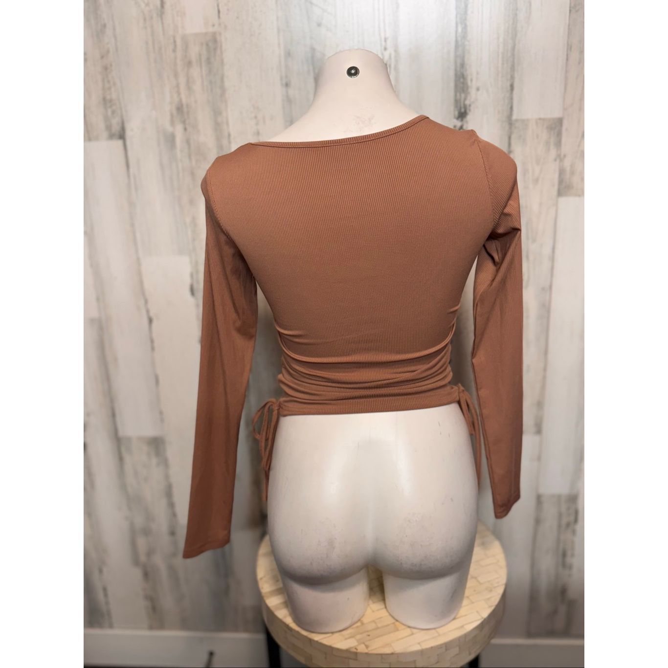 Other Brown Long Sleeve Ruched Side Top – Size M Size M / US 6-8 / IT 42-44 - 7 Thumbnail