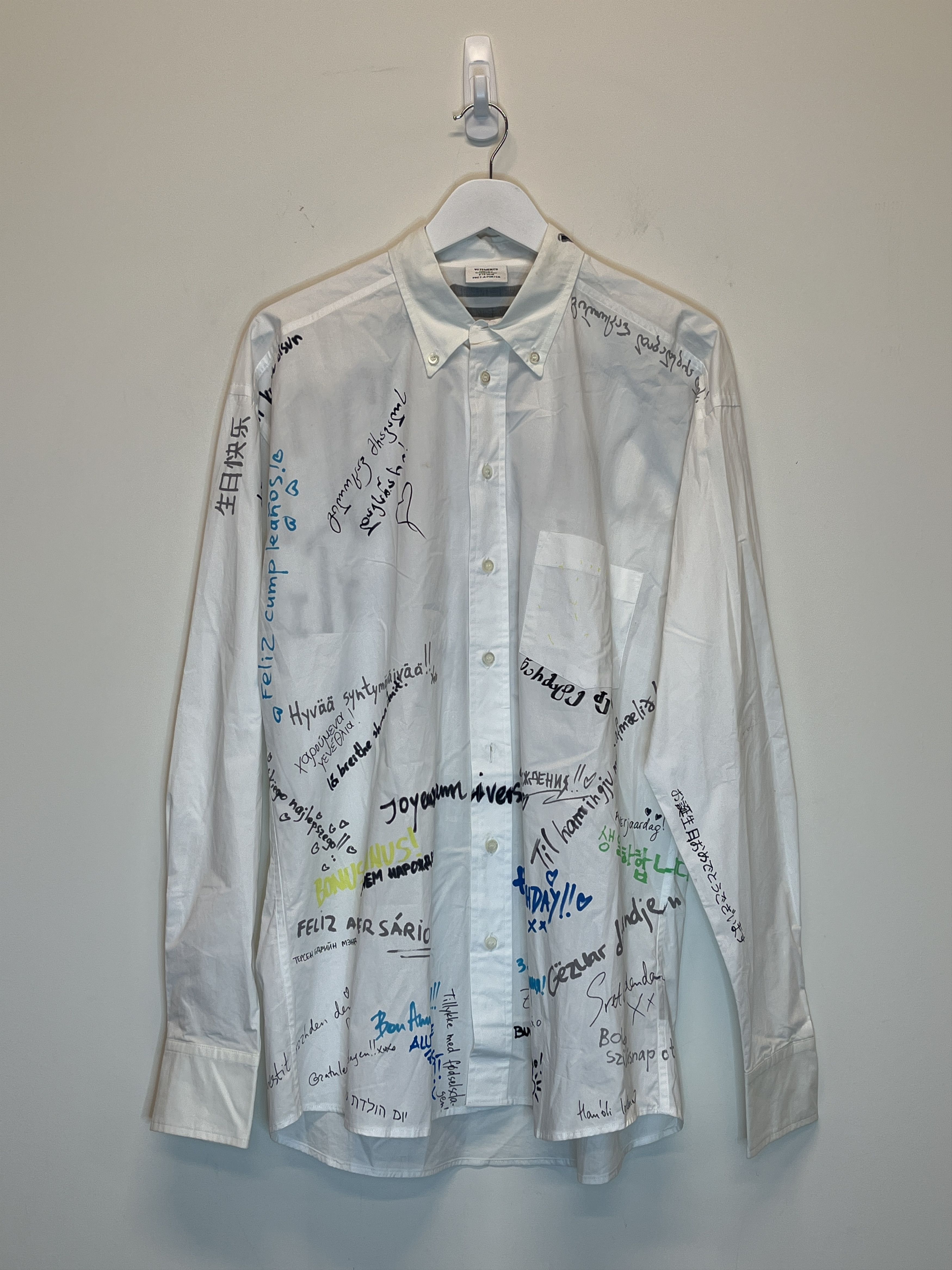 Vetements Graffiti Shirt | Grailed