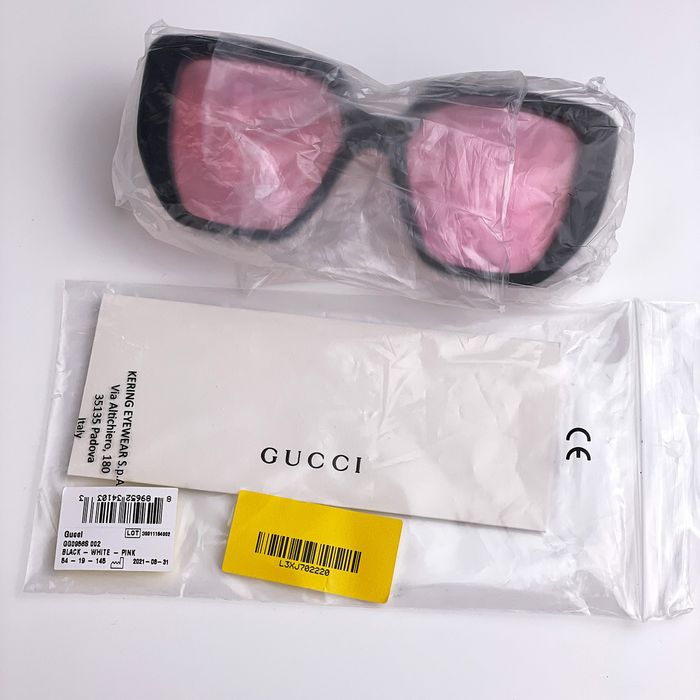 Gucci NEW Gucci GG0956S LOGO 002 Oversized Women Sunglasses | Grailed