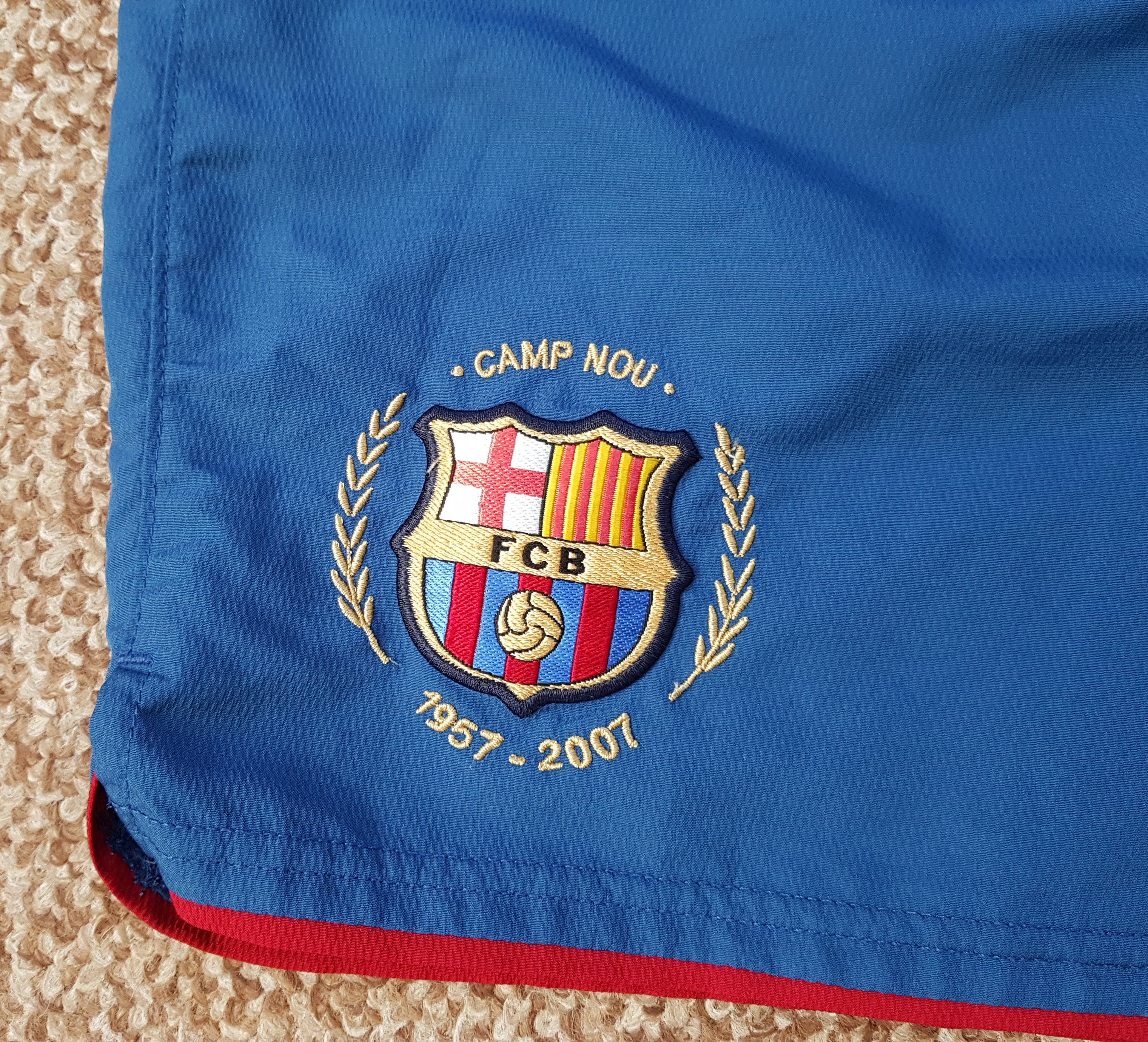 Nike Rare Nike Barcelona 2007 Camp Nou Soccer Football Shorts Size US 36 / EU 52 - 3 Thumbnail