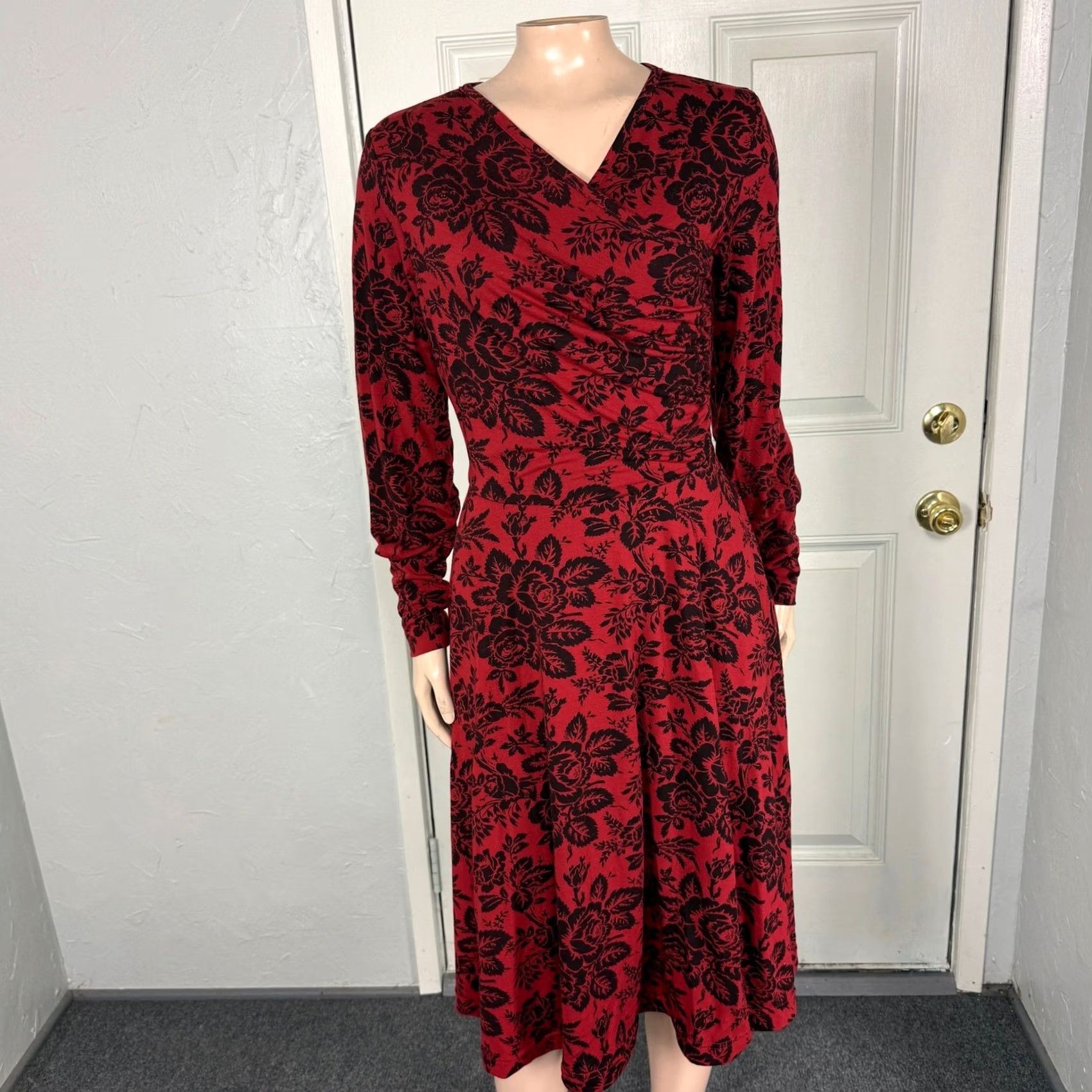 Vintage Effie'S Heart Dress Womens S Red Women Pockets Floral long sleeve tie Polyester Rayon S30 Size S / US 4 / IT 40 - 2 Thumbnail