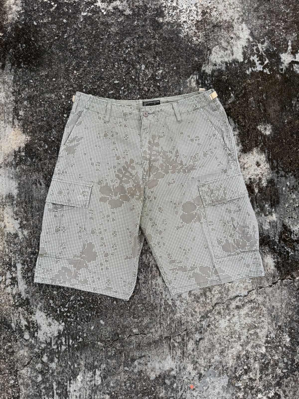 Vintage Stussy Pants 90s Size: 28 Length 39 Leg opening 10