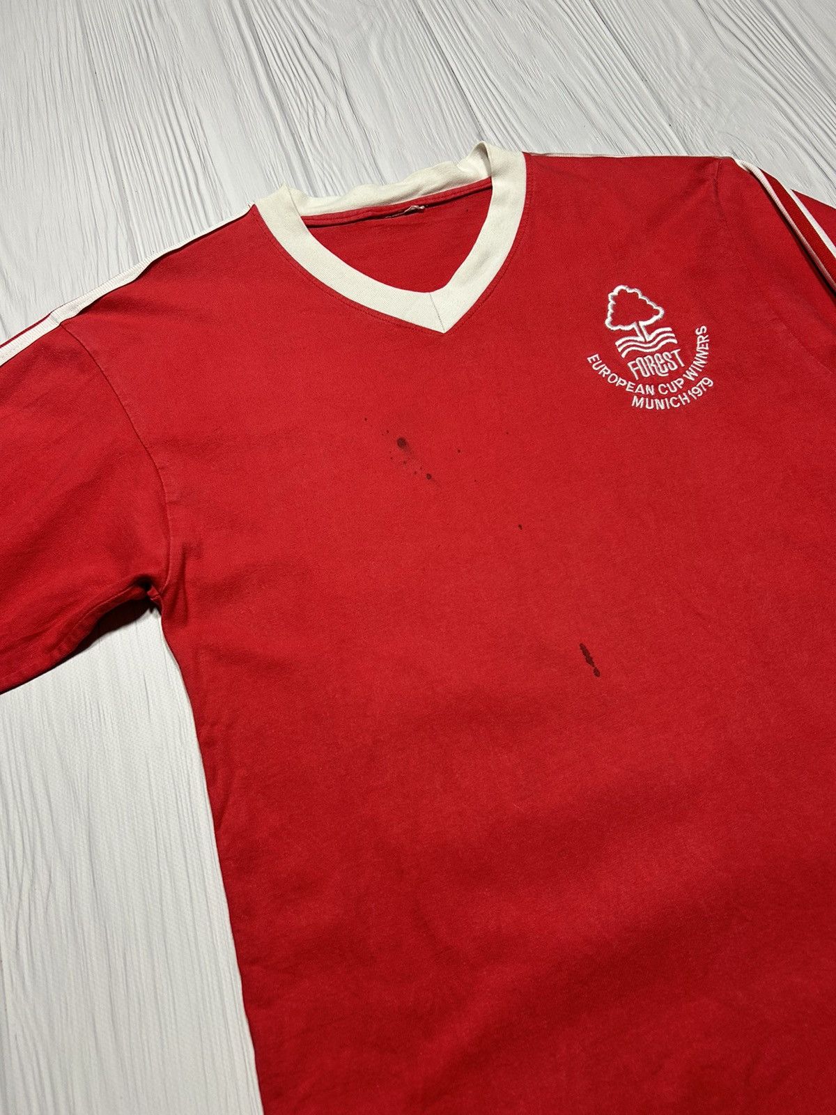 Vintage Vintage Nottingham Forest 1977-80 Very Rare Soccer Jersey Size US M / EU 48-50 / 2 - 4 Thumbnail