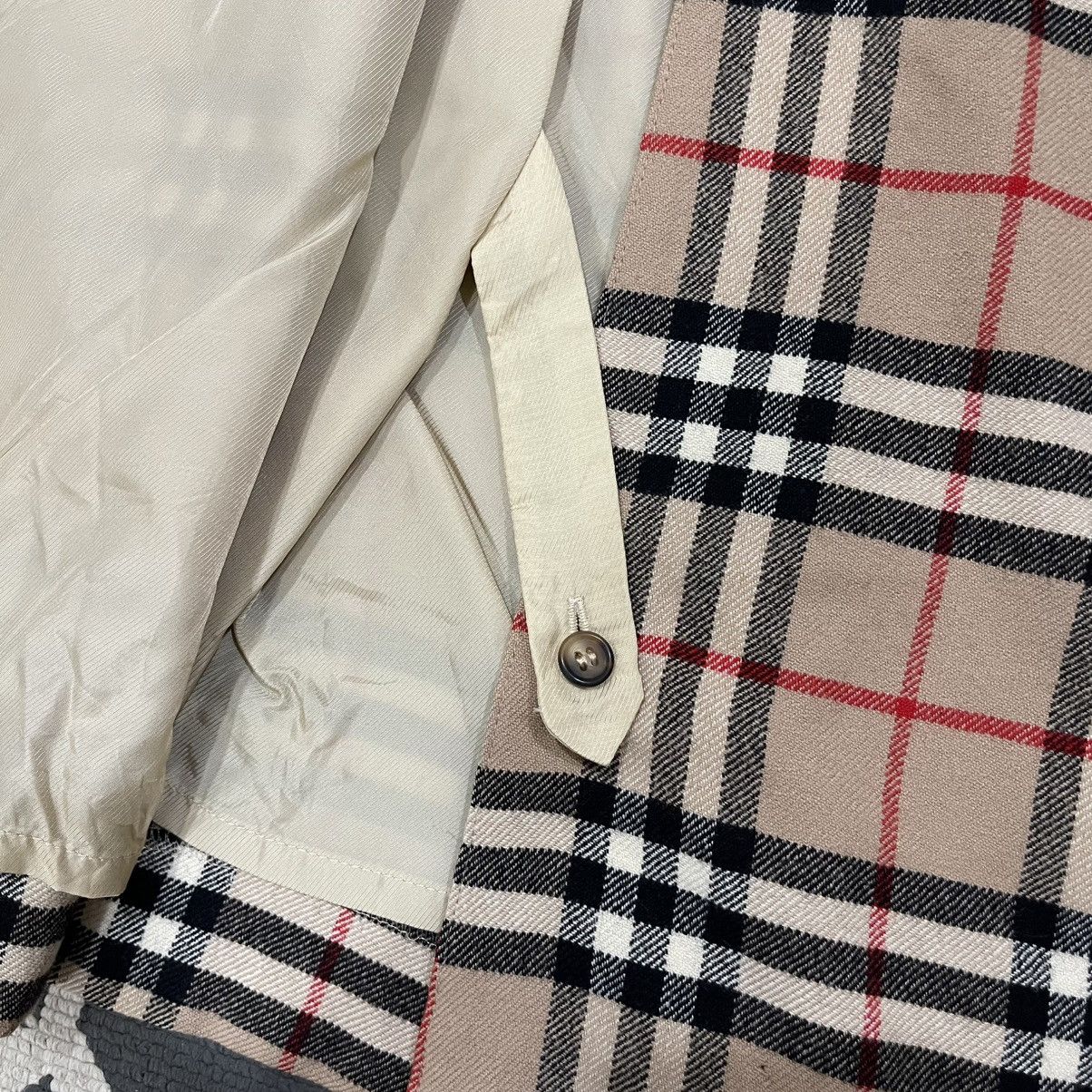 Burberry Burberrys Nova Check Wool Mini Skirt Size 26" / US 2 / IT 38 - 19 Thumbnail