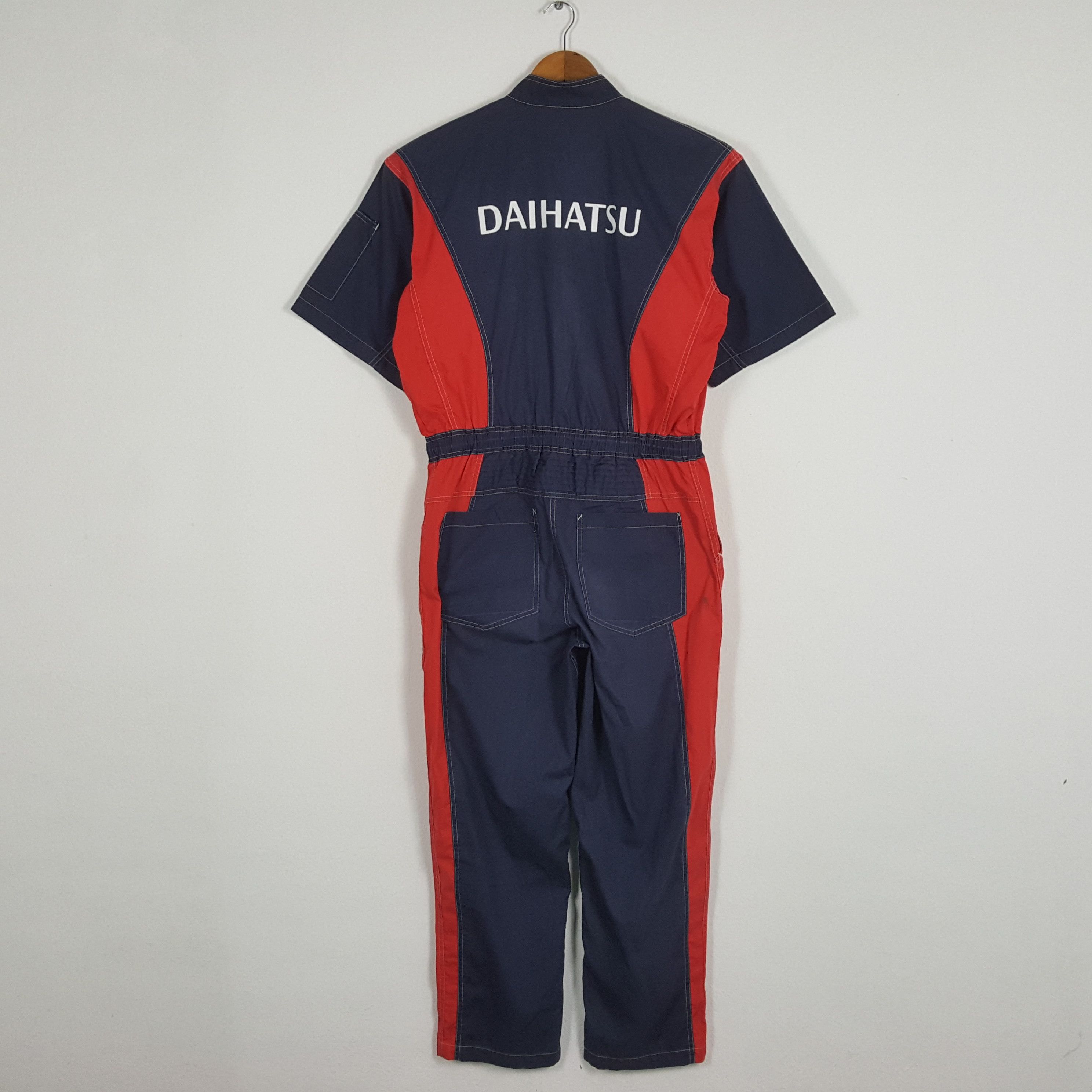 Japanese Brand × Vintage Vintage DAIHATSU Japanese Motorsports Racing Coverall Jacket Size US L / EU 52-54 / 3 - 1 Thumbnail