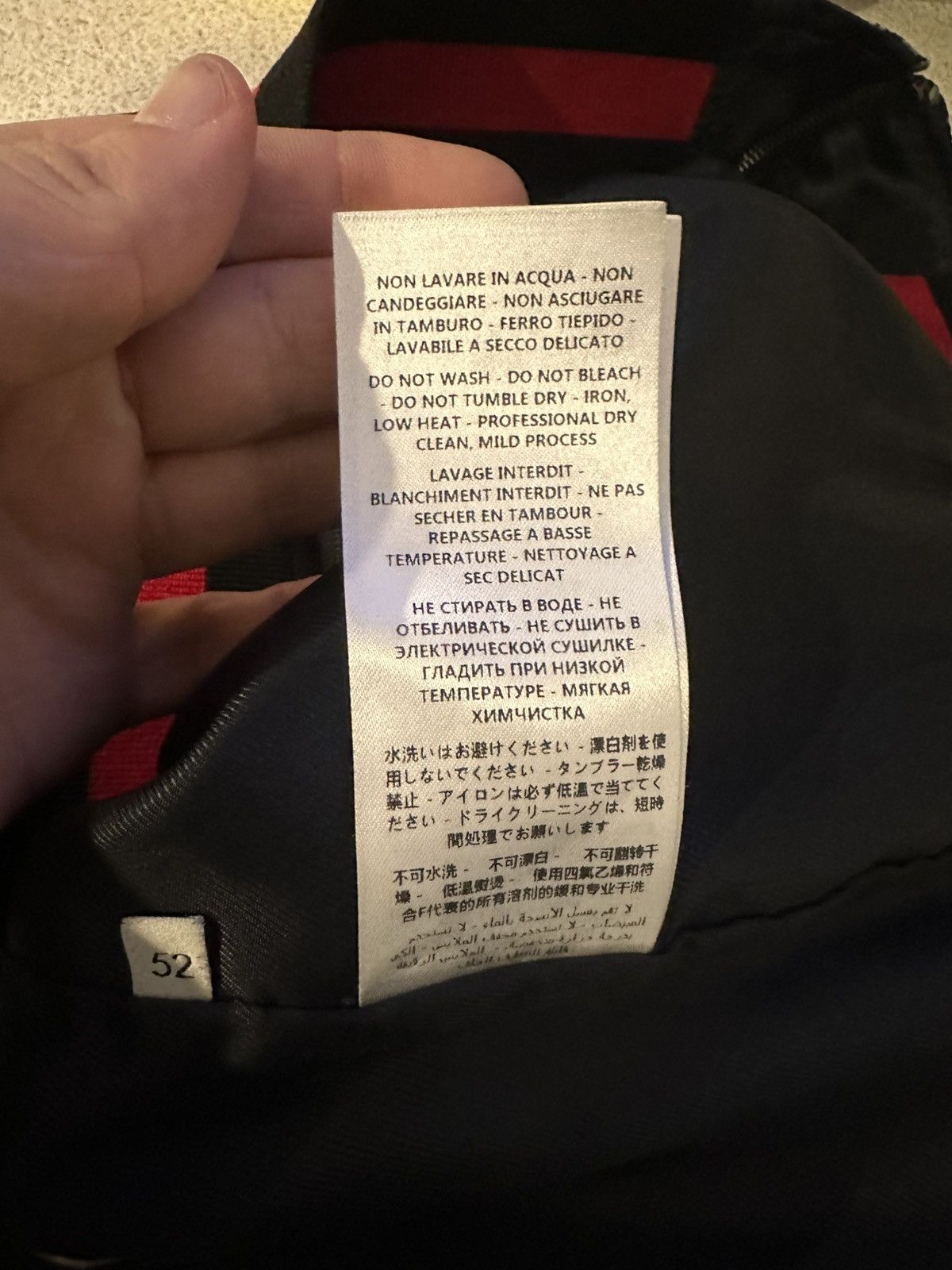 Gucci 🔥🔥4K RETAIL🔥🔥 GUCCI TROPICAL SILK BOMBER Size US L / EU 52-54 / 3 - 9 Thumbnail