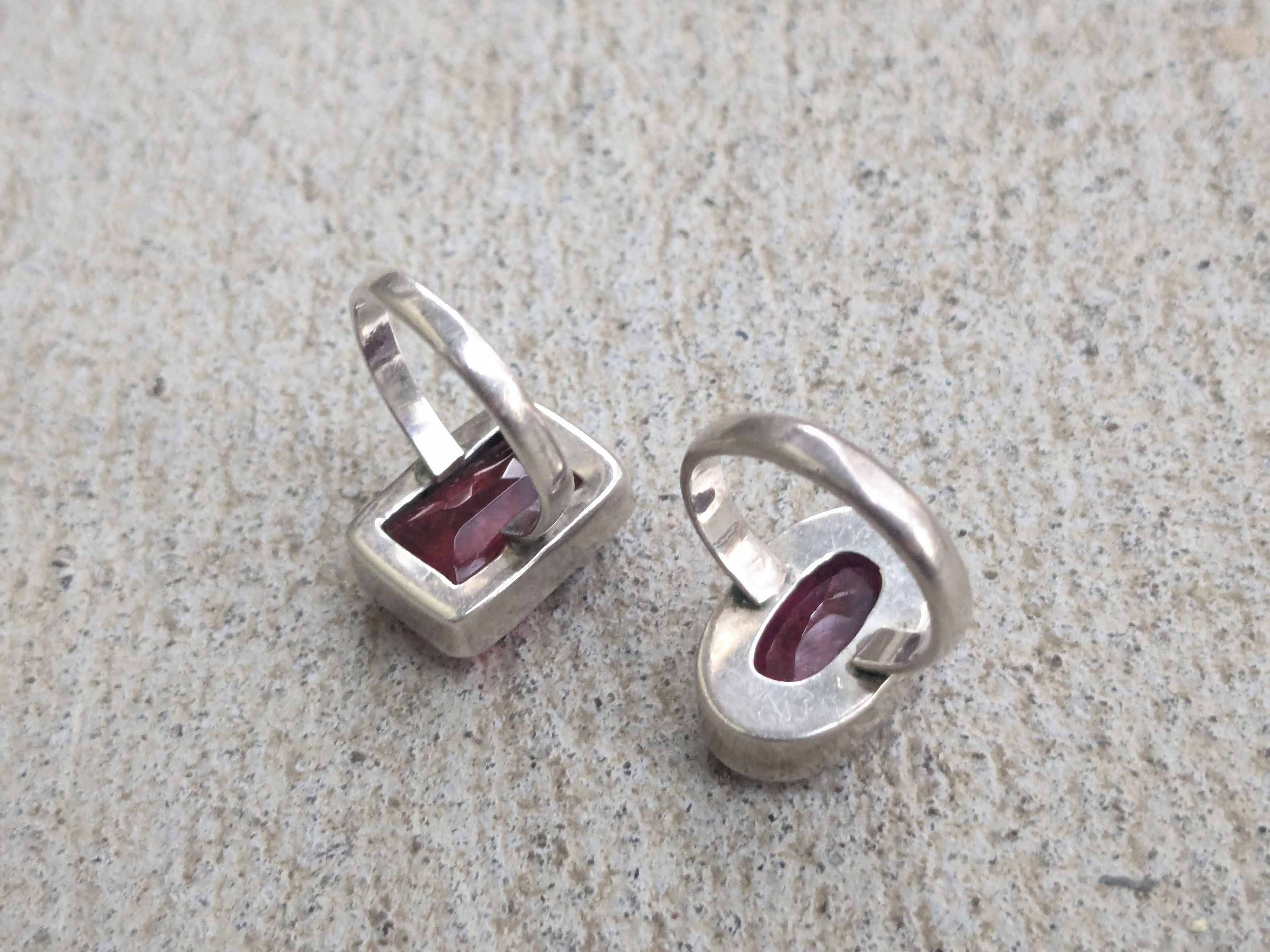Jewelry × Vintage Vintage Sterling Silver Ring Red Glass 6.5 8.5 Rectangle Size ONE SIZE - 8 Thumbnail