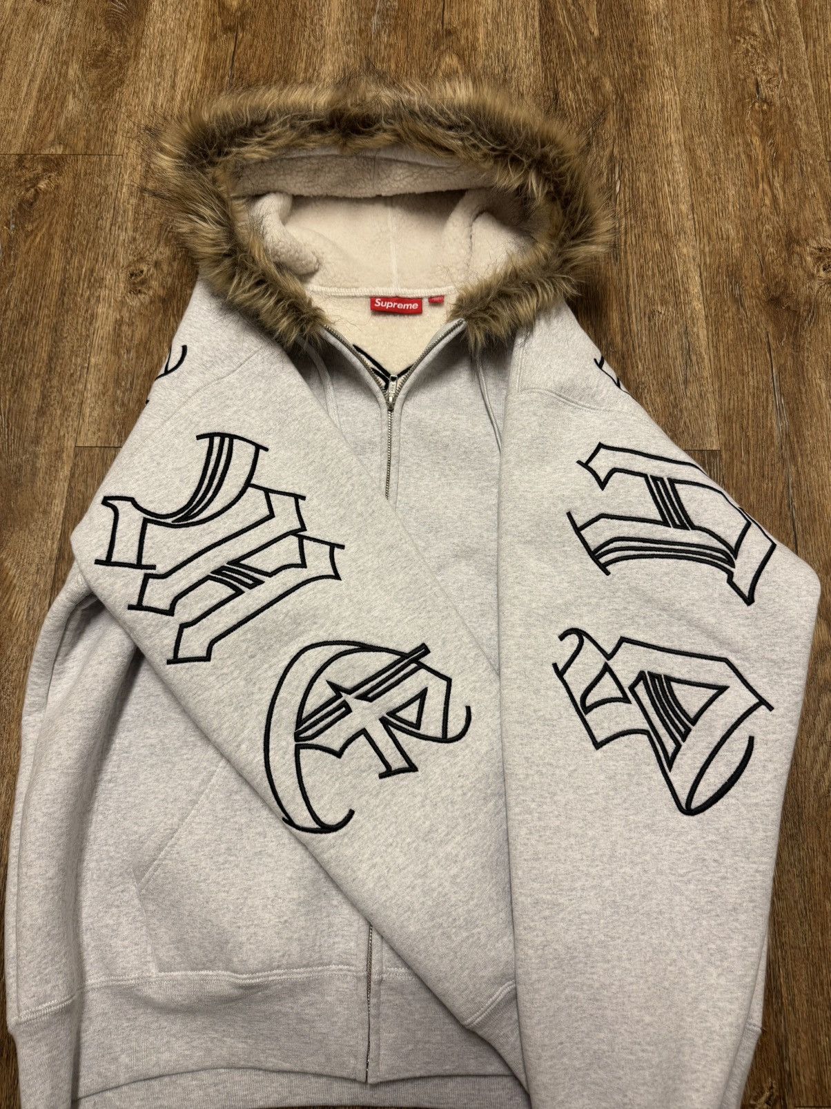 Supreme Size XL Supreme Faux Fur Size US XL / EU 56 / 4 - 3 Thumbnail
