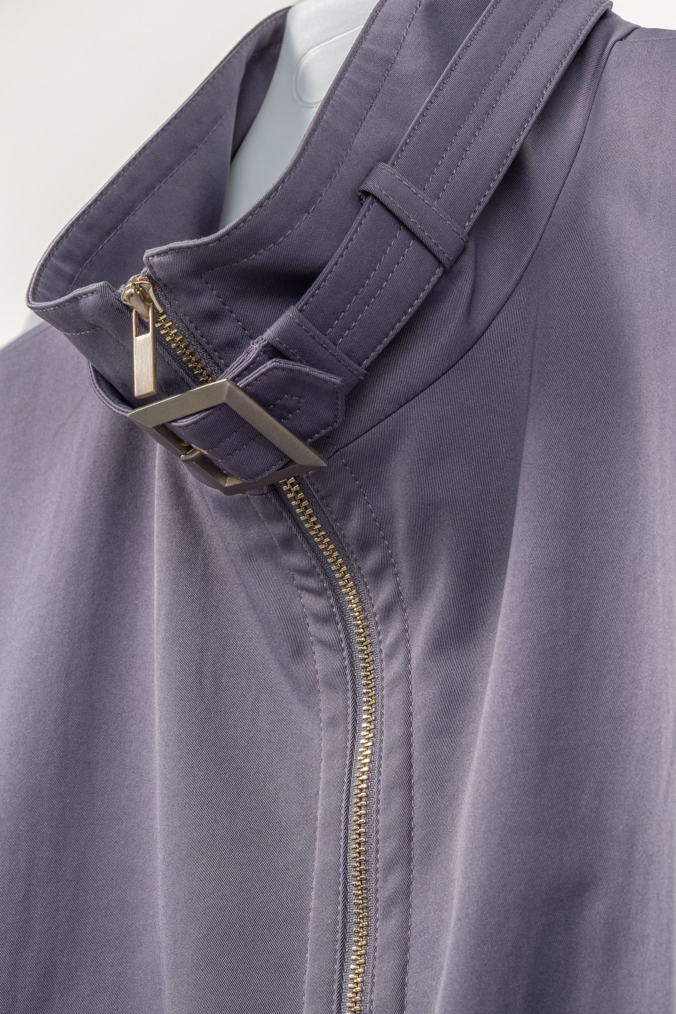 St. John St. John PF/12 Purple Mock-Neck Blouson Jacket Size L / US 10 / IT 46 - 5 Thumbnail