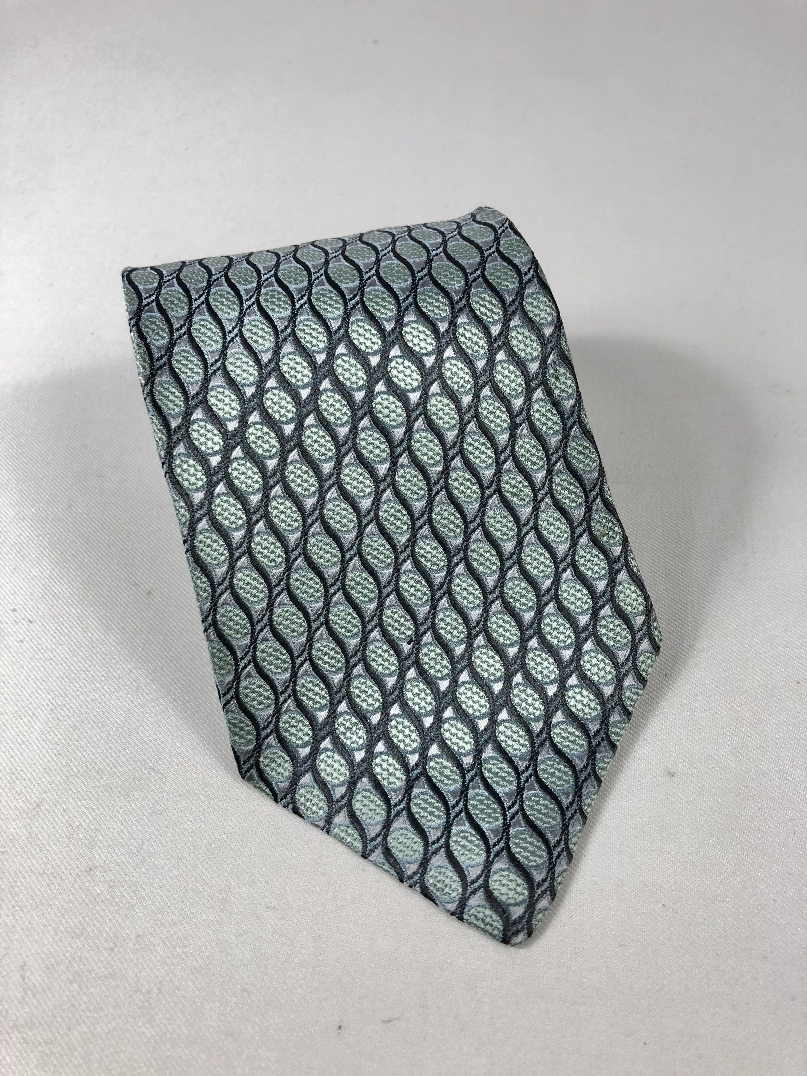 Ermenegildo Zegna Rare Ermenegildo Zegna Silk Tie Made in Italy Size ONE SIZE - 1 Thumbnail