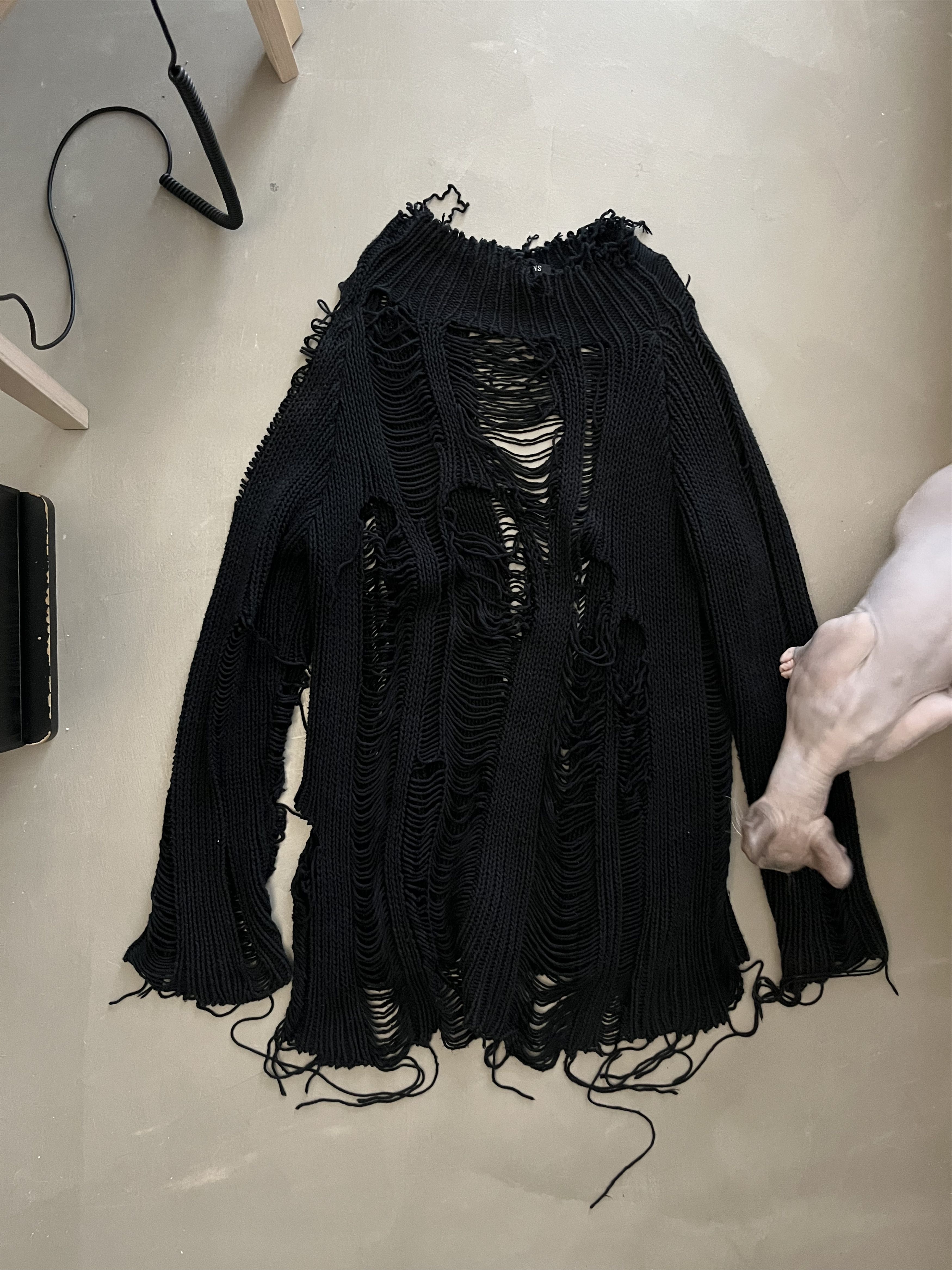 Raf Simons A/W 1998 destroyed knit Size US L / EU 52-54 / 3 - 2 Thumbnail