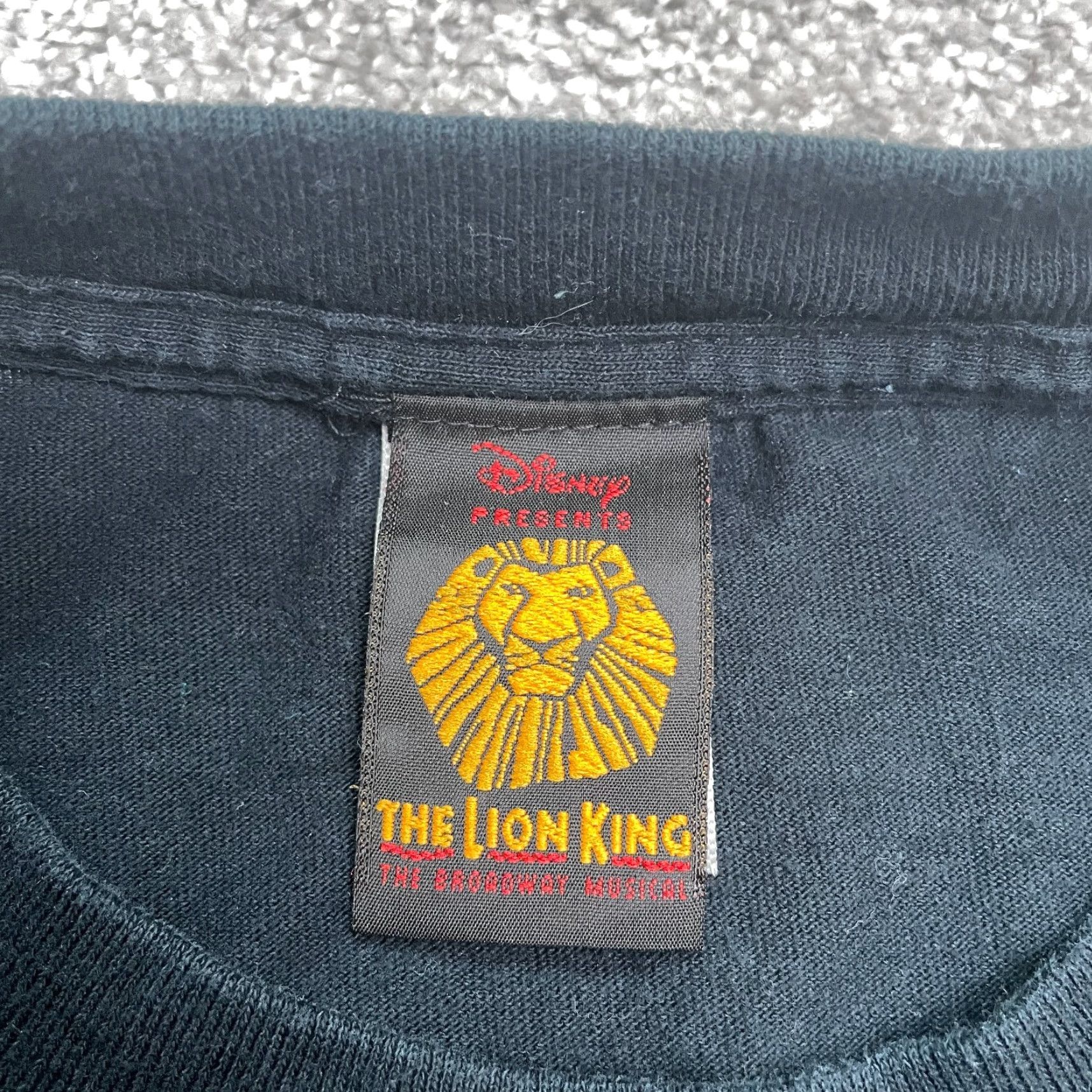 Disney Disney Lion King Graphic T-Shirt Mens Large Black Crew Neck Cotton Tee Gildan 5000 | 2010s Cartoon Movie Logo Short Sleeve Preshrunk Size US L / EU 52-54 / 3 - 5 Thumbnail