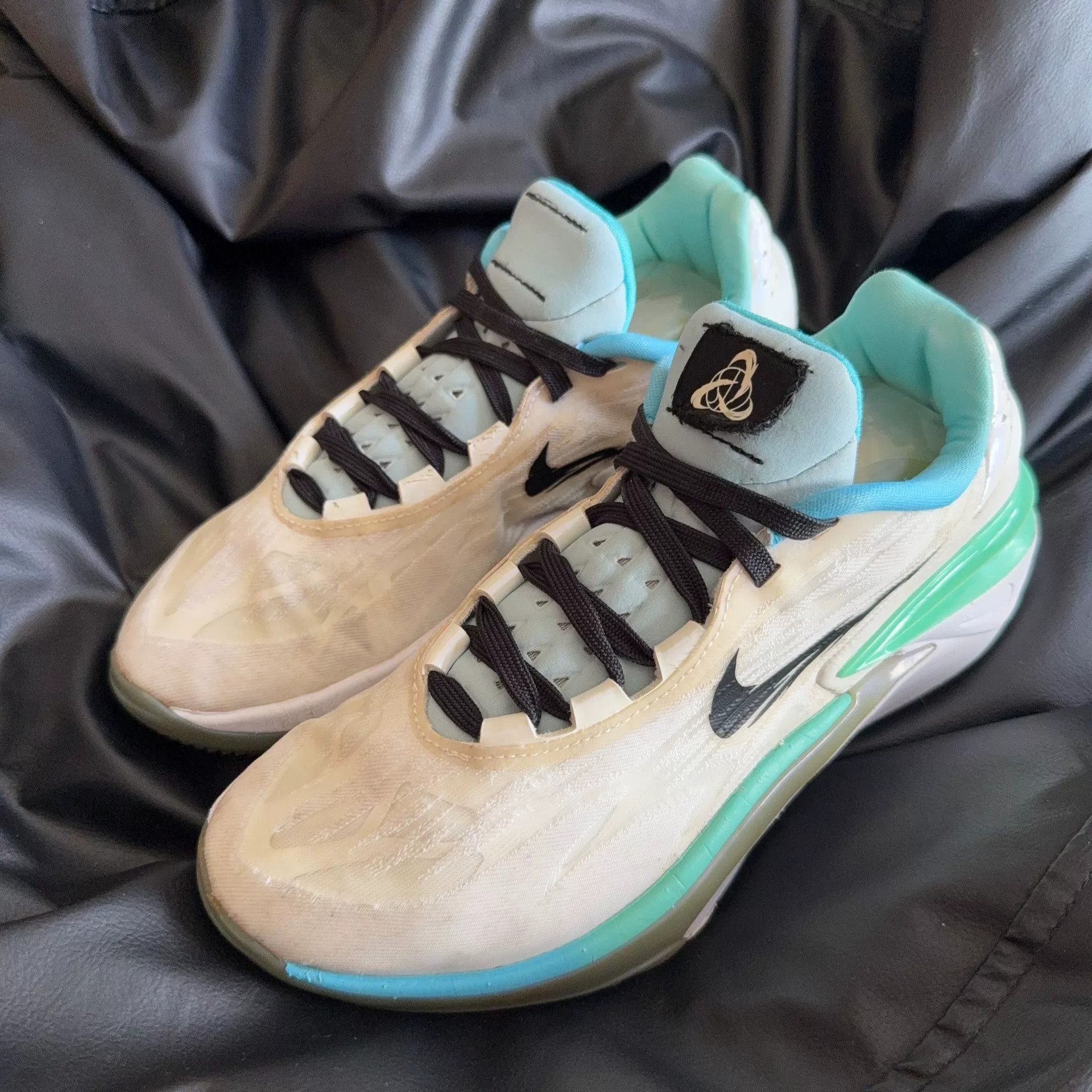 Nike Nike Green Lowtop Sneakers 40 Men Size US 7.5 / EU 40-41 - 1 Thumbnail