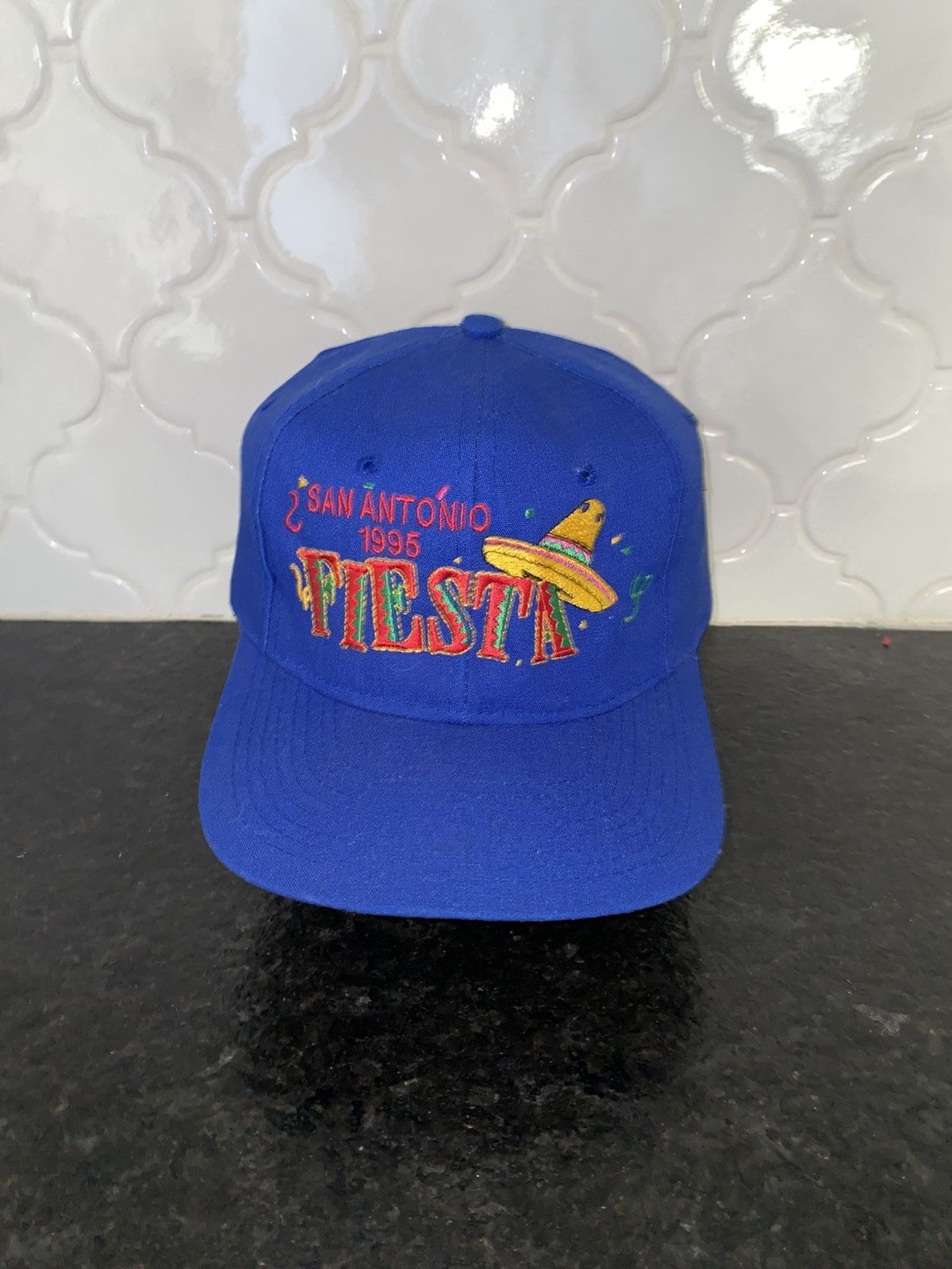 Other Vintage 1995 San Antonio fiesta snapback Size ONE SIZE - 1 Thumbnail