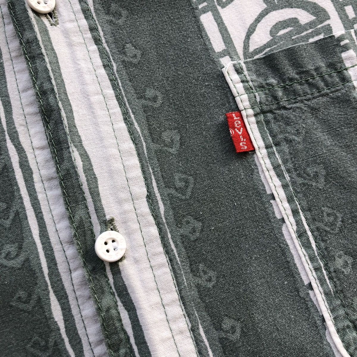 Levi's × Vintage Levi’s Hawaiian Printed Vintage Button Ups Shirt Green/White Size US L / EU 52-54 / 3 - 7 Thumbnail