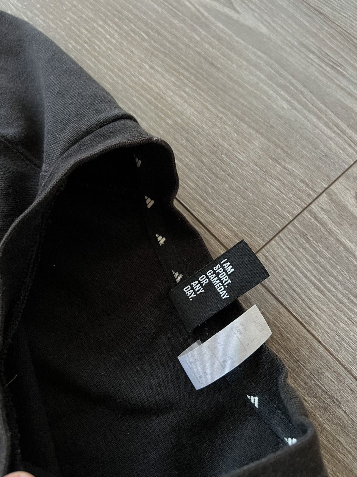 Adidas Rare Adidas EQT Style Big Logo Hard Cotton Active Men’s Tee Size US M / EU 48-50 / 2 - 12 Thumbnail