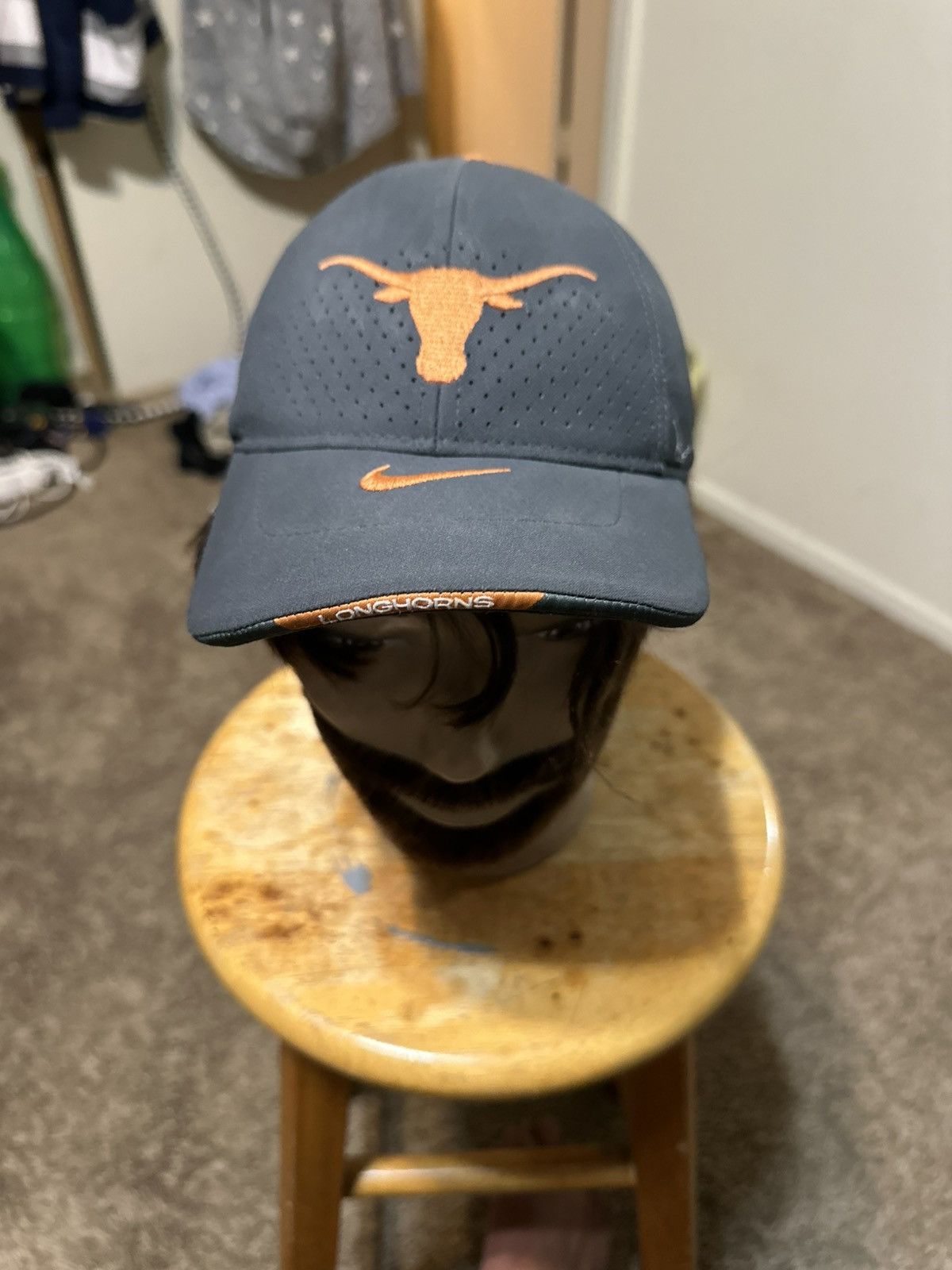 NCAA Vintage NCAA Nike Texas Longhorns “triple grey” hat 00s Size ONE SIZE - 2 Thumbnail