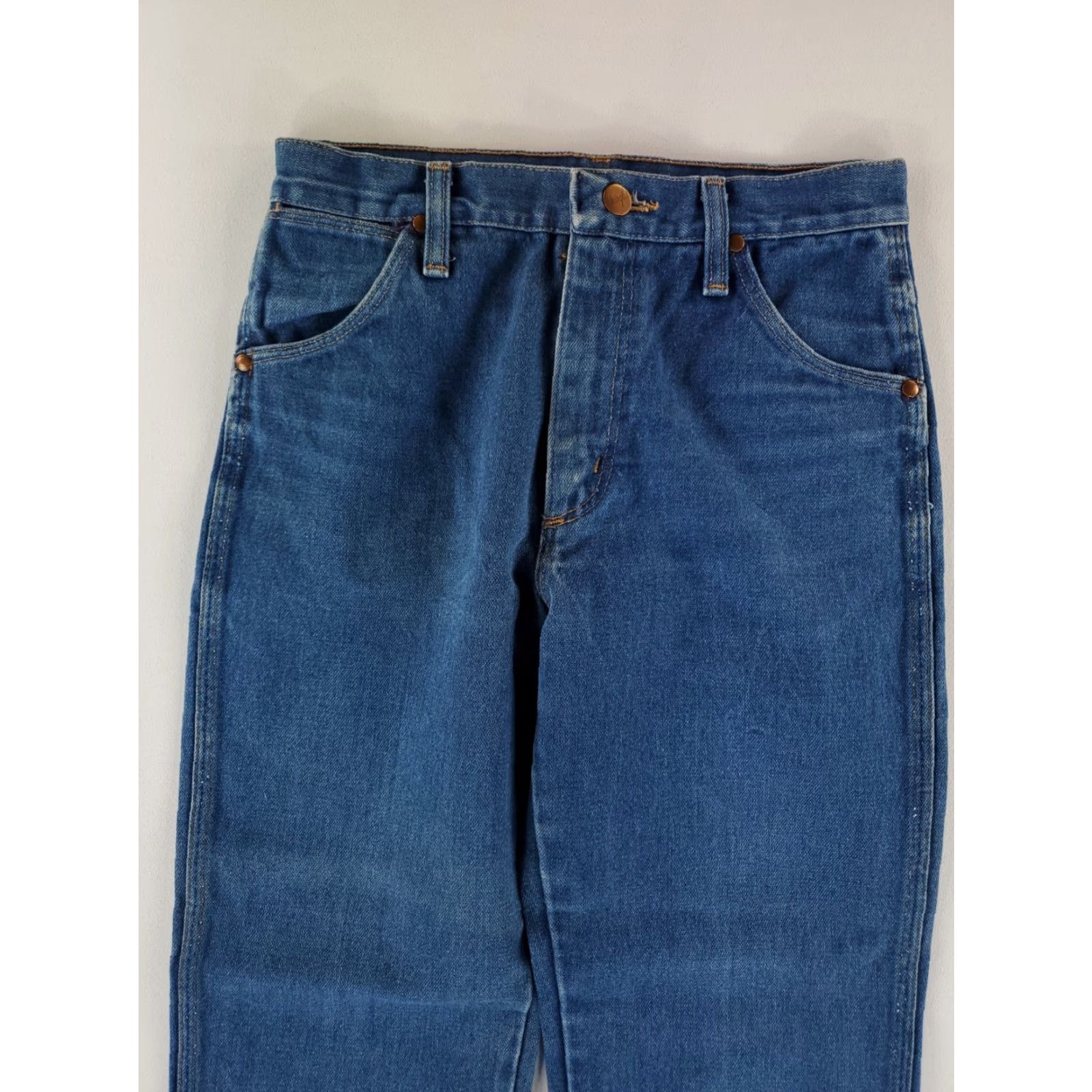Wrangler VINTAGE Wrangler Jeans 401 SNVR Blue Mens Jeans 28x27 Actual 70s No Fault Straight Blue Mens 29x34 Size US 28 / EU 44 - 2 Thumbnail