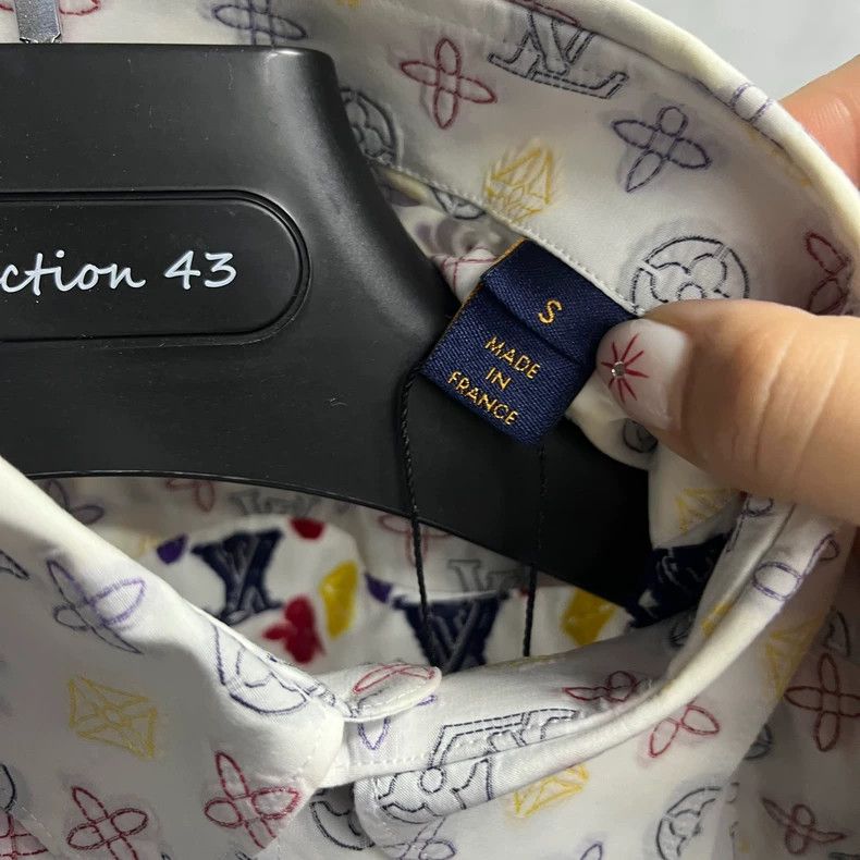Louis Vuitton LOUIS VUITTON White printed casual cotton square-neck long- Size US S / EU 44-46 / 1 - 3 Thumbnail