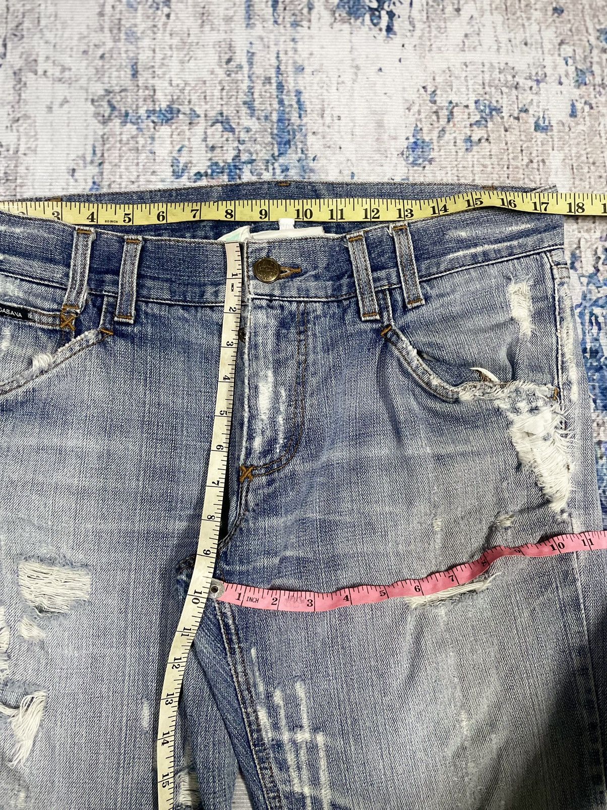 Dolce & Gabbana SS04 DOLCE&GABBANA DAVID BECKHAM DISTRESSED LIGHT WASH JEANS Size US 35 - 12 Thumbnail