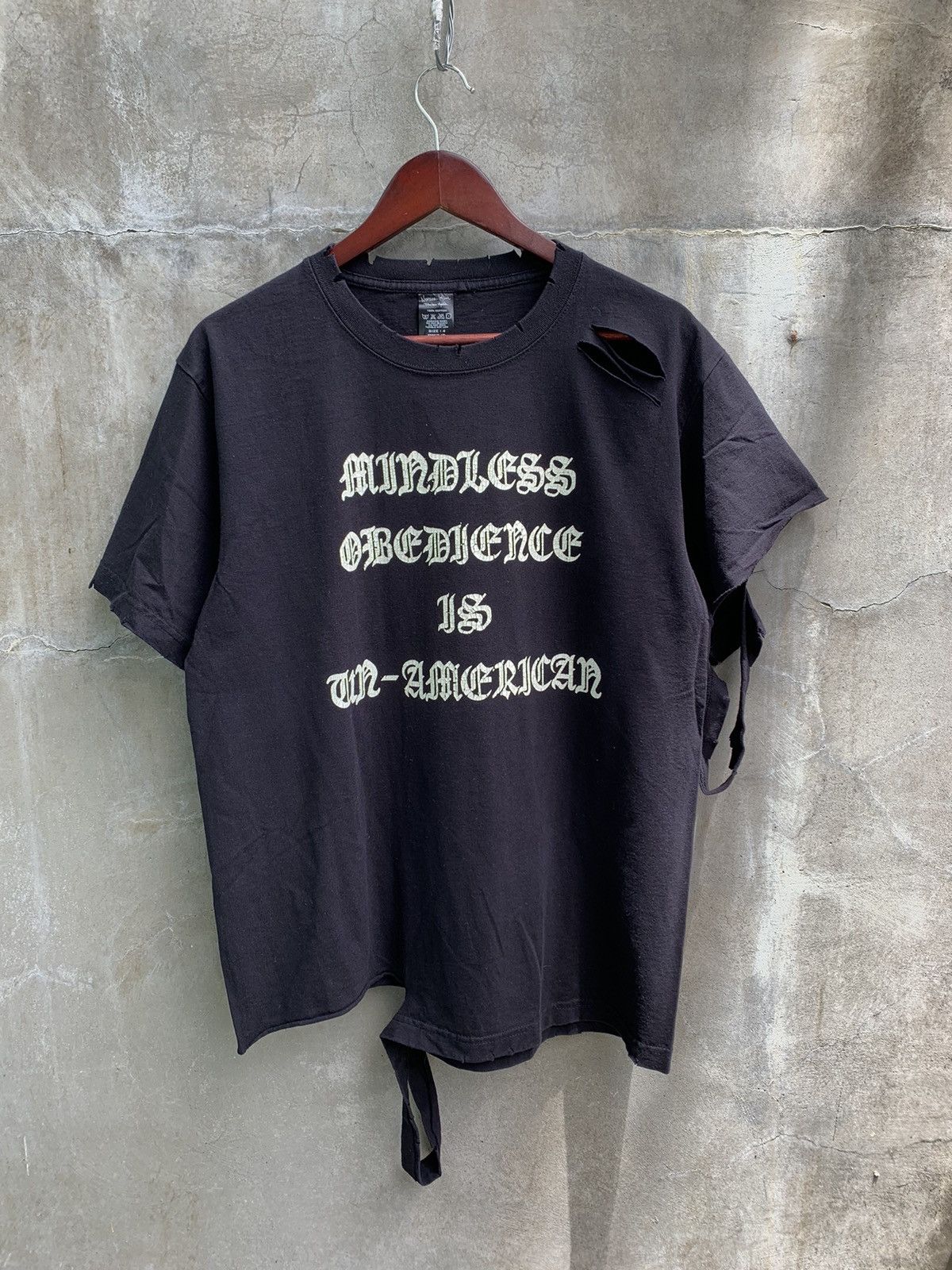 image of Number N Ine Aw04 “Give Peace A Chance” Anti-Bush Tee in Black, Men's (Size XL)