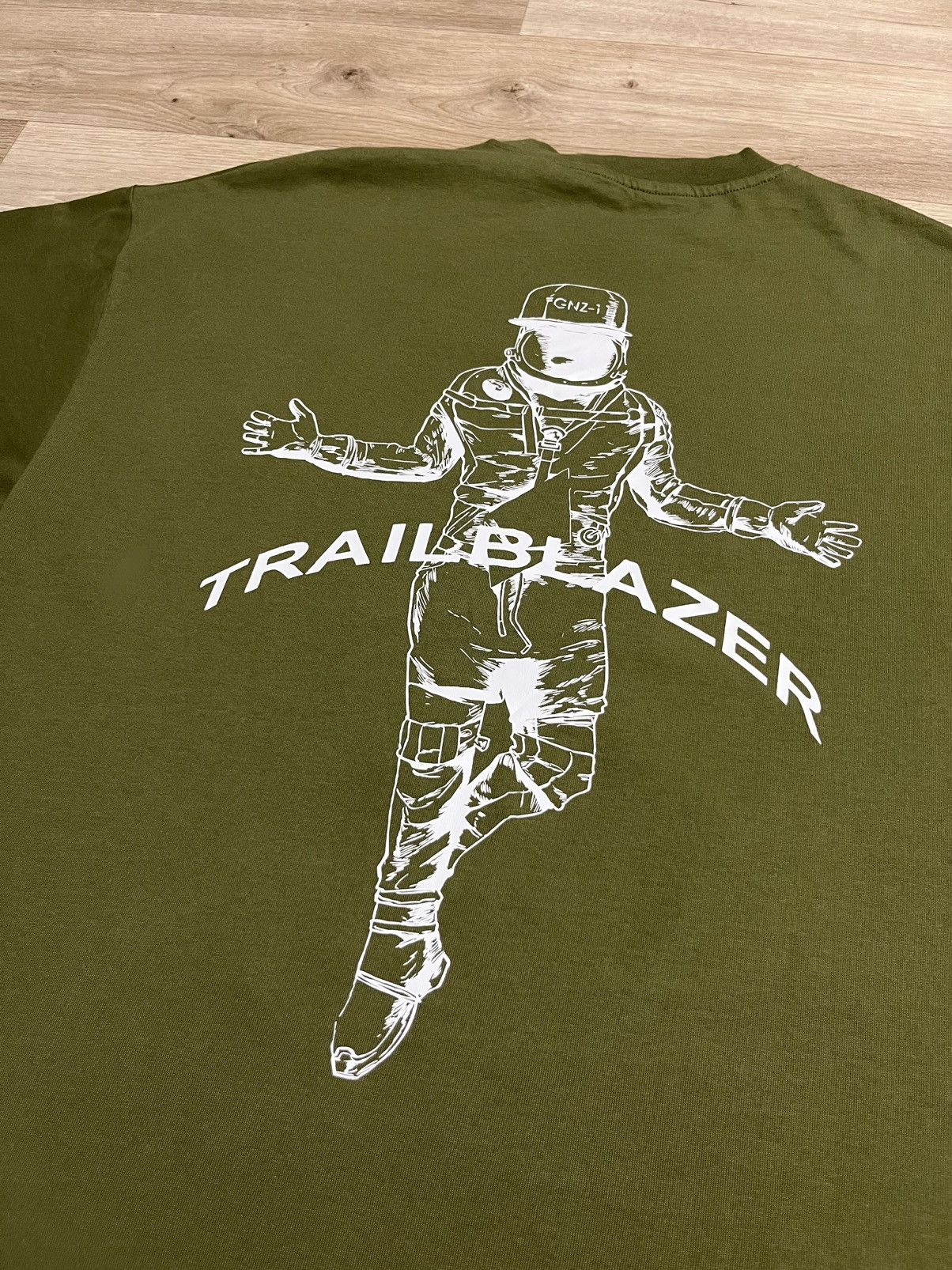 Other GNZ-11 Trail Blazer Khaki Color Oversized Big Logo T-Shirt Size US L / EU 52-54 / 3 - 2 Thumbnail