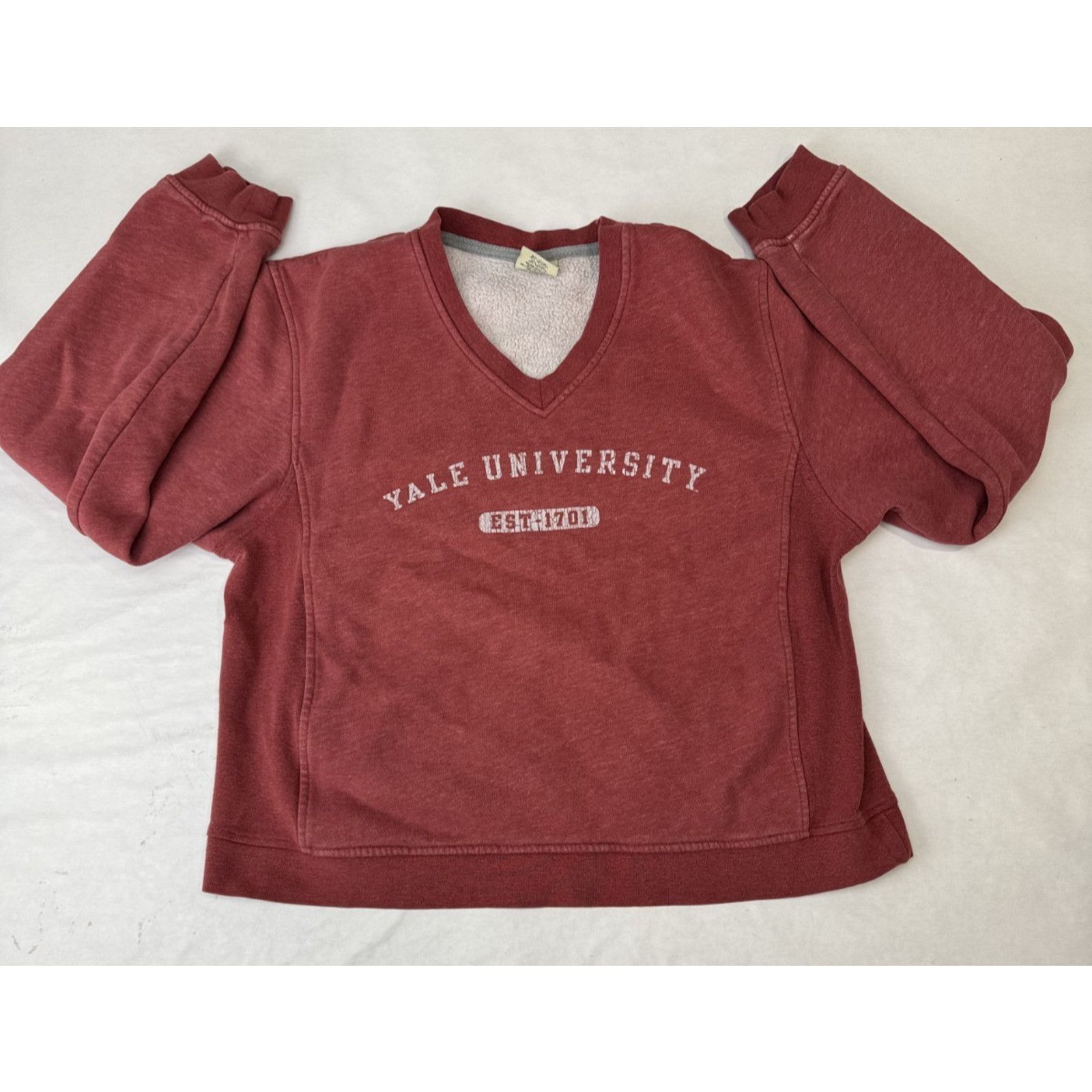 Gear for Sports Vintage Yale University Sweatshirt Women's Large Y2K Red Size US L / EU 52-54 / 3 - 1 Thumbnail