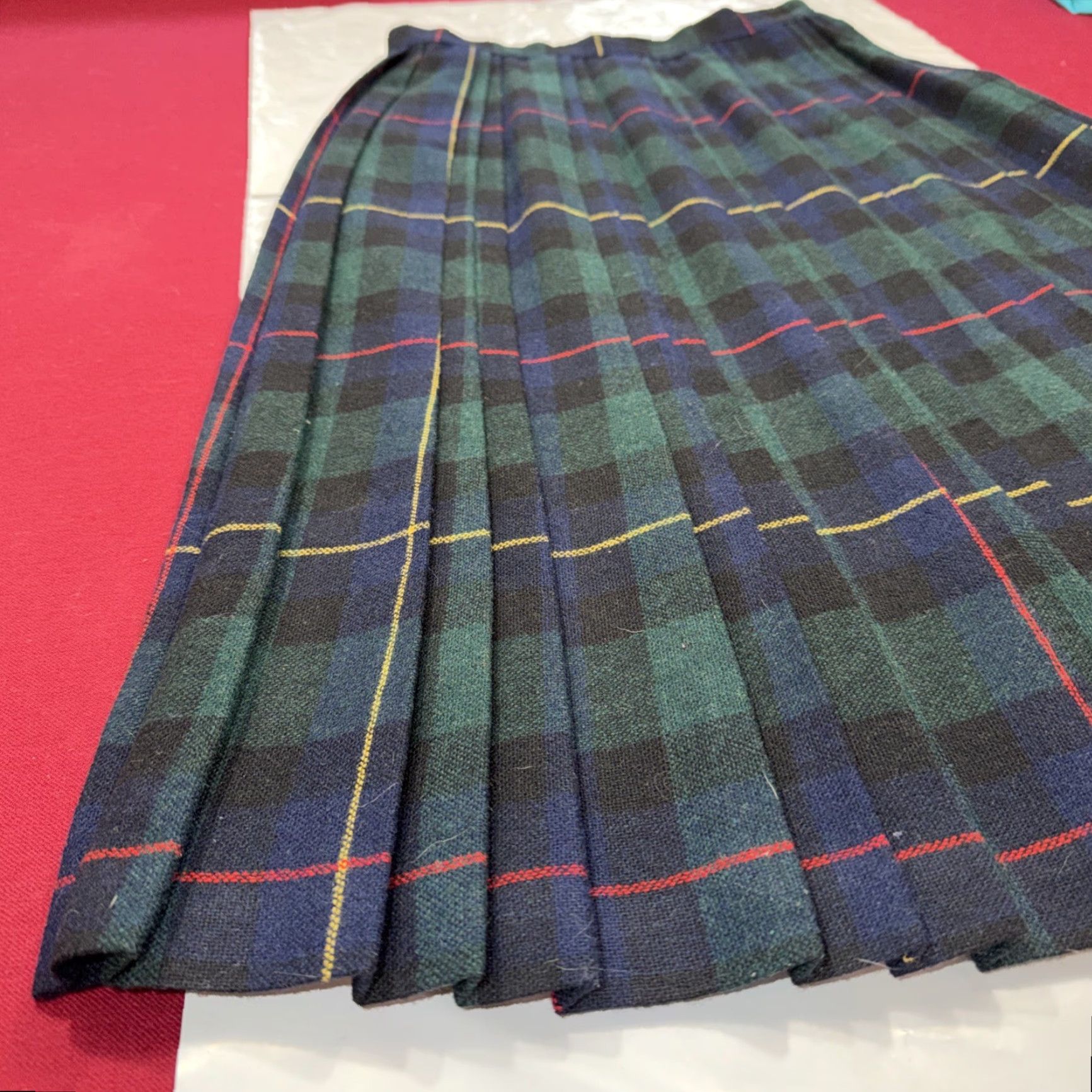 Vintage VINTAGE Present Co. PLAID Wool Midi SKIRT School Girl 11/12 Size 32" / US 10 / IT 46 - 3 Thumbnail